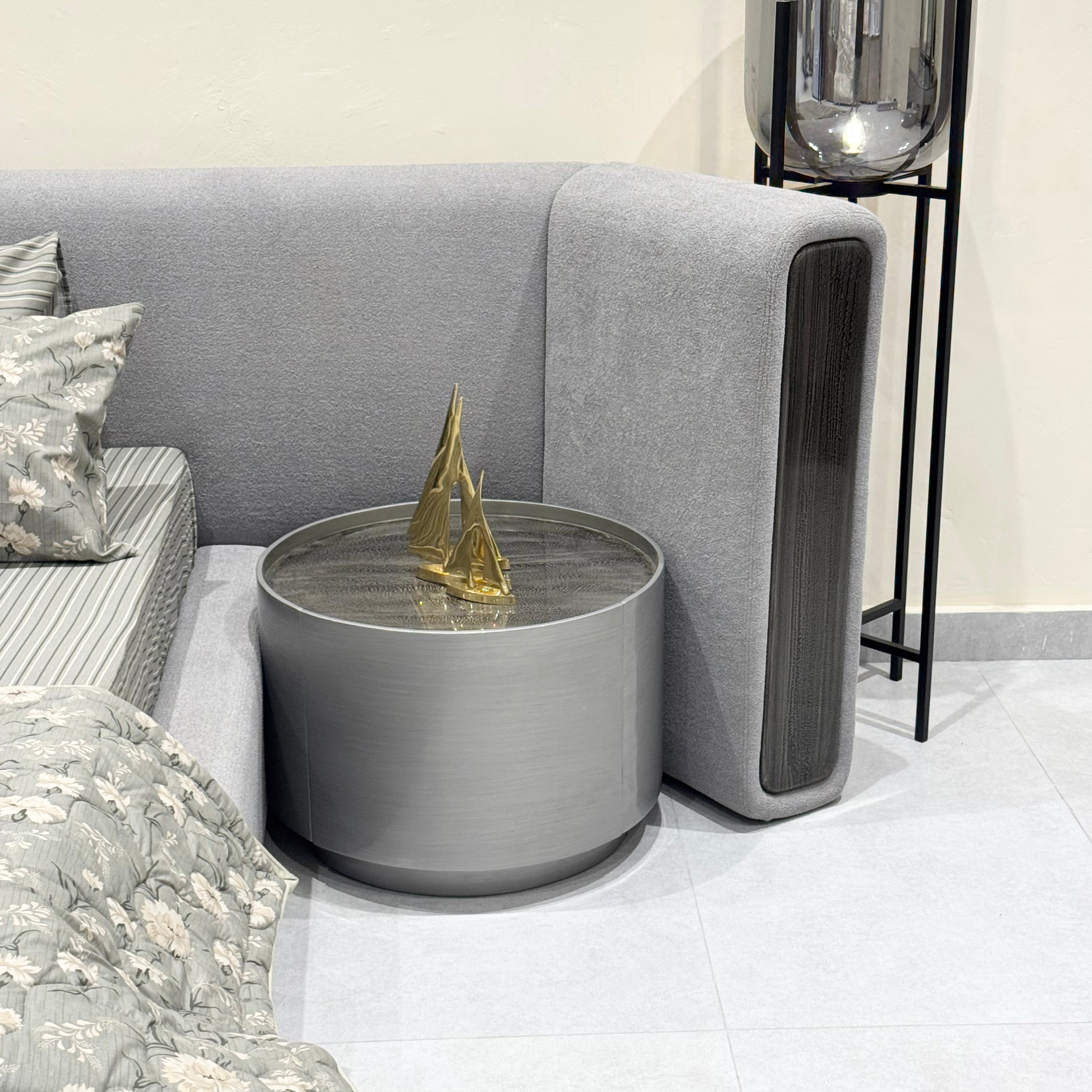 Orion Bed Set