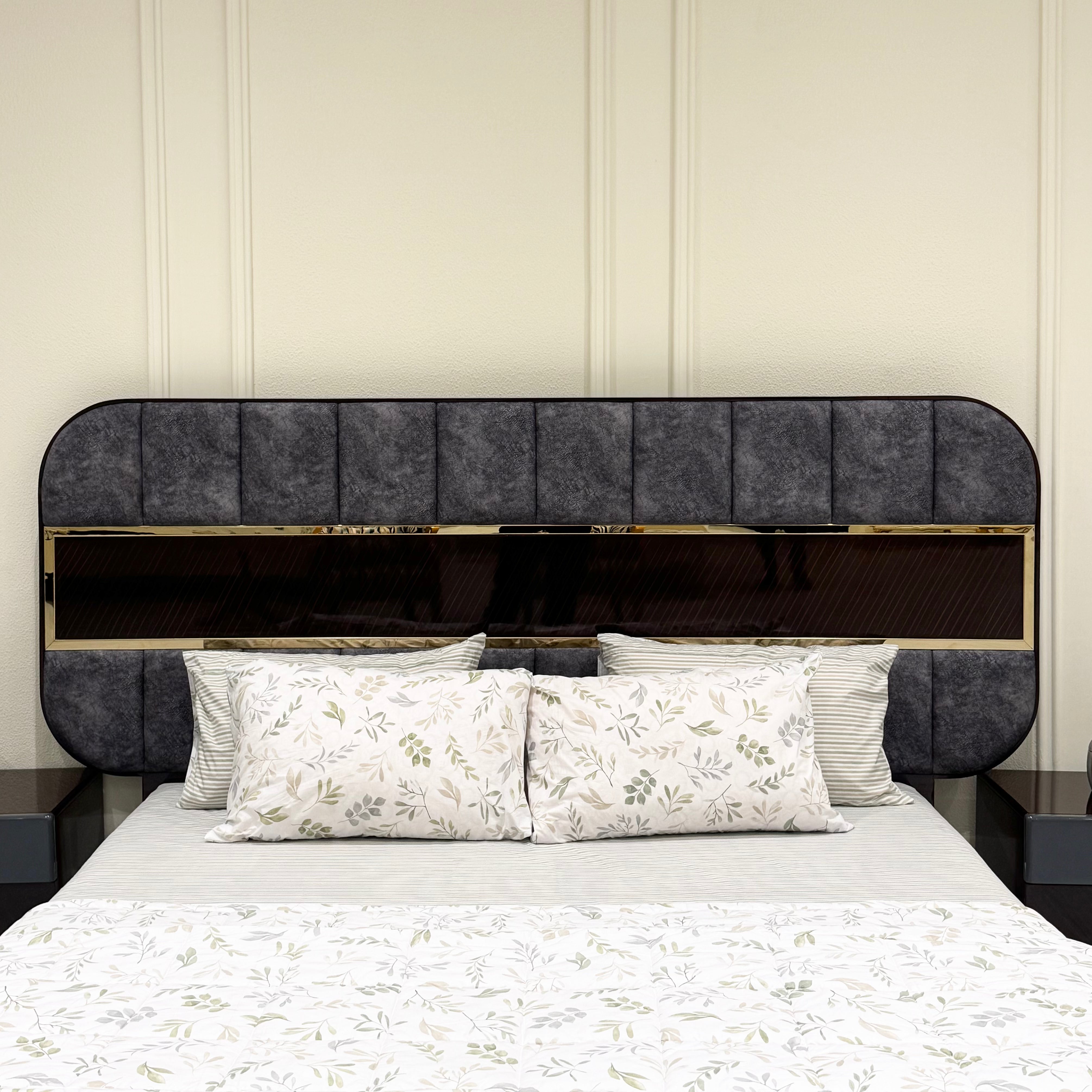 Astoria Bed Set