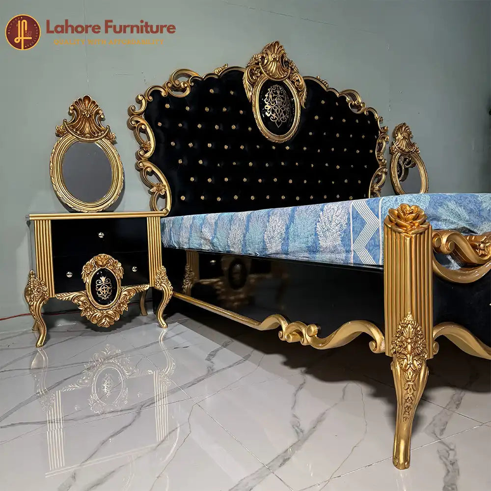 Luxurious baroque with gold accents Bed Set - HCR32