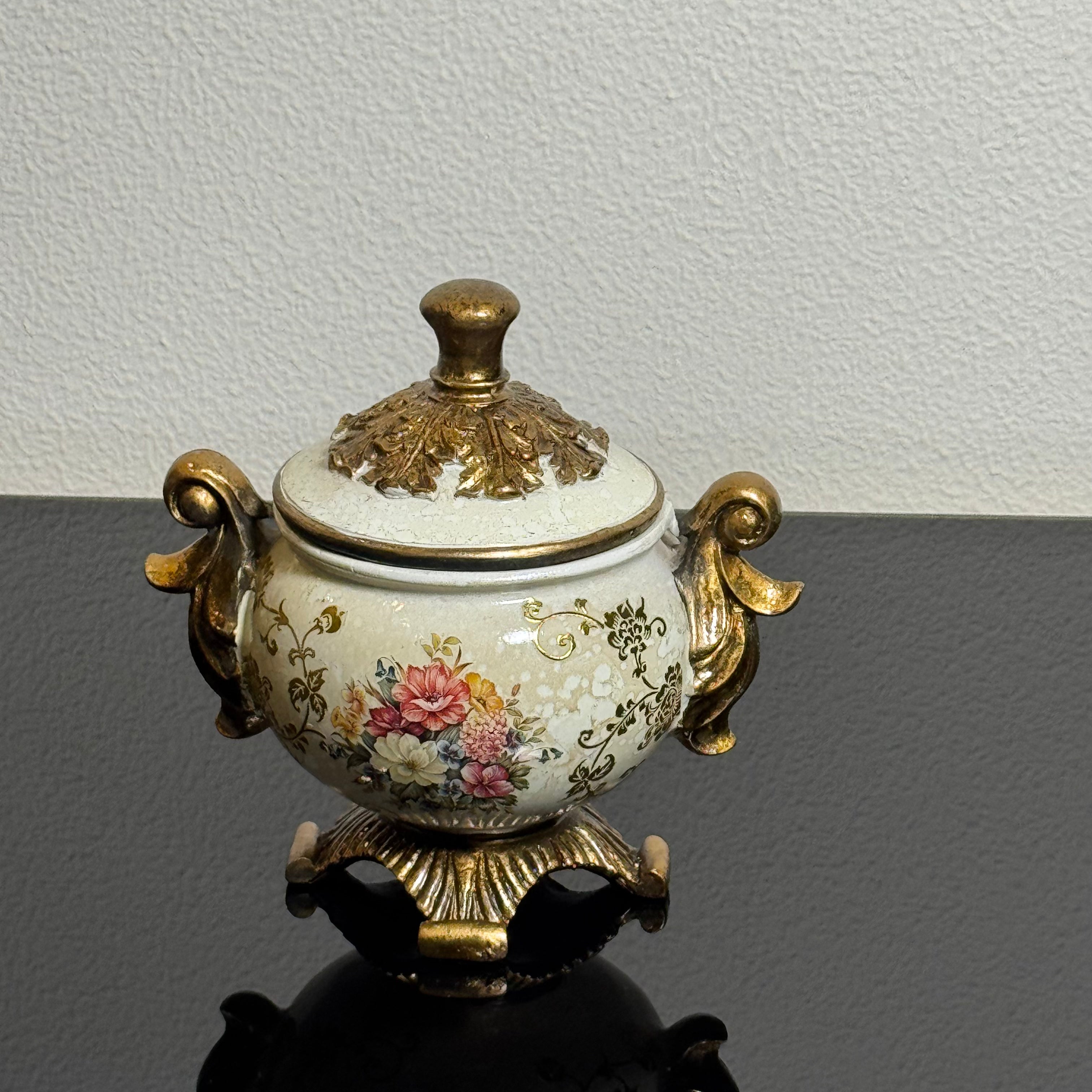 Heritage Crown Urn