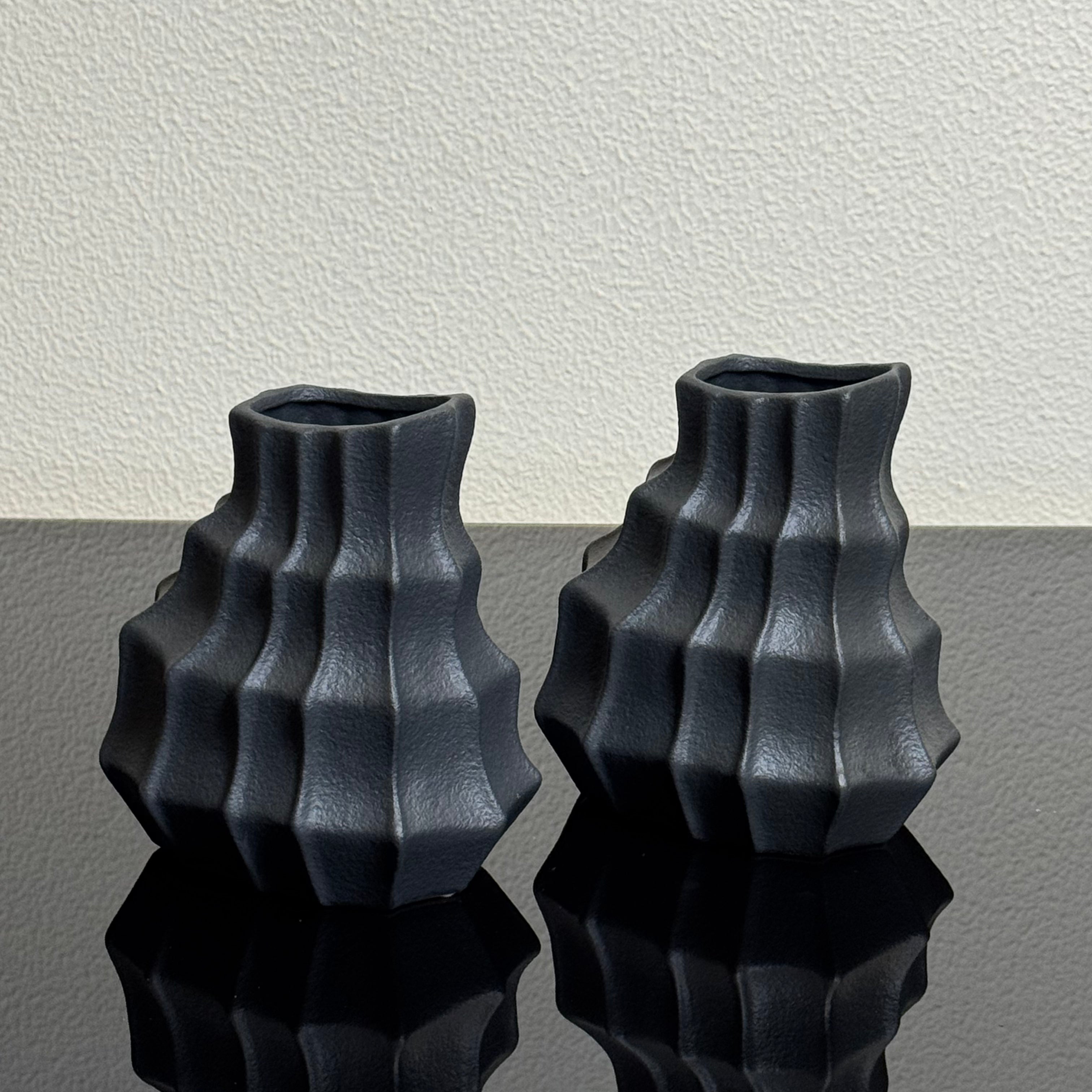 Flarefold Vessels