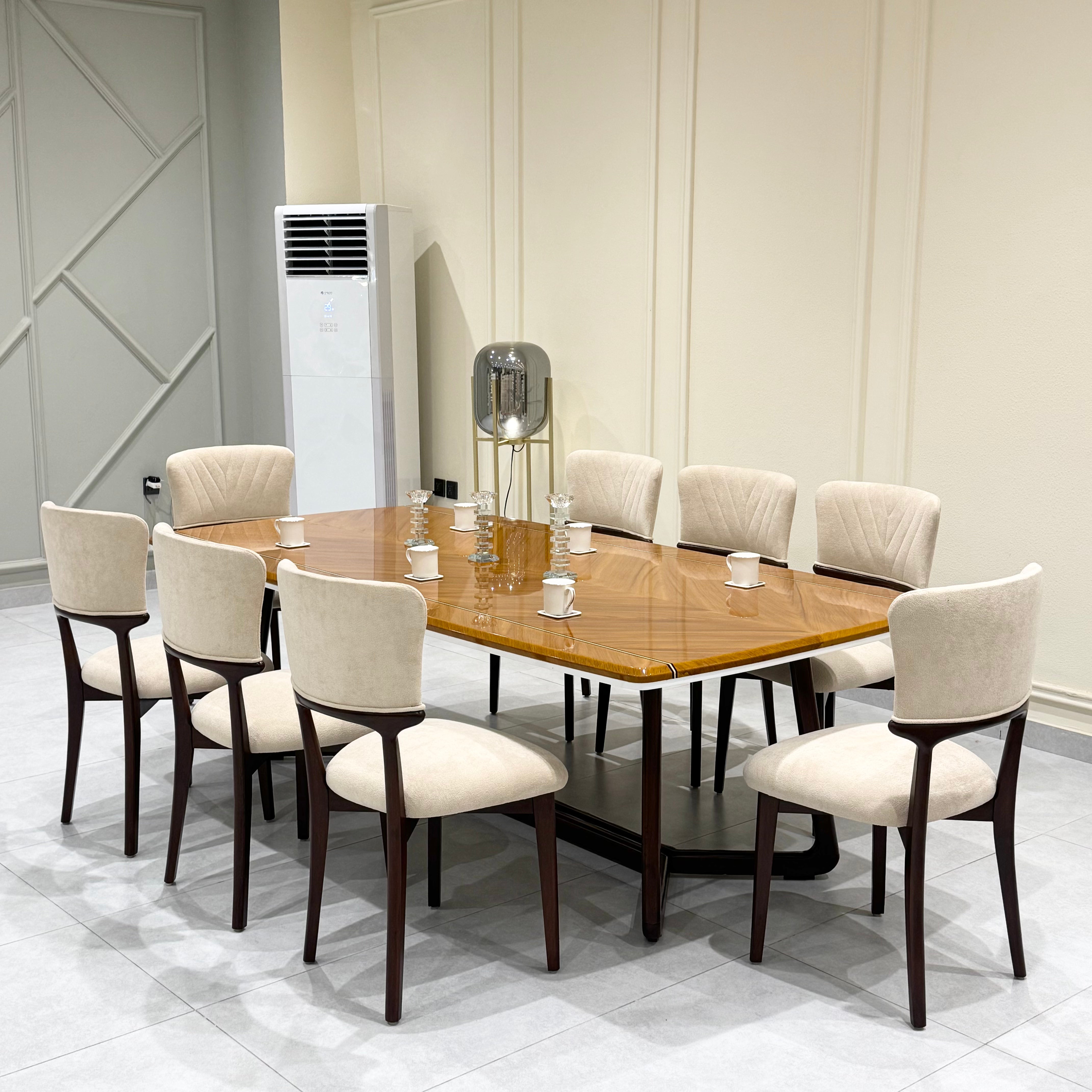 Nordica Dinning Set