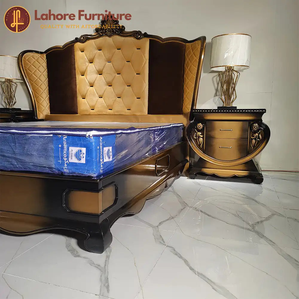 Classic & Comfortable Bed Set -HCR14