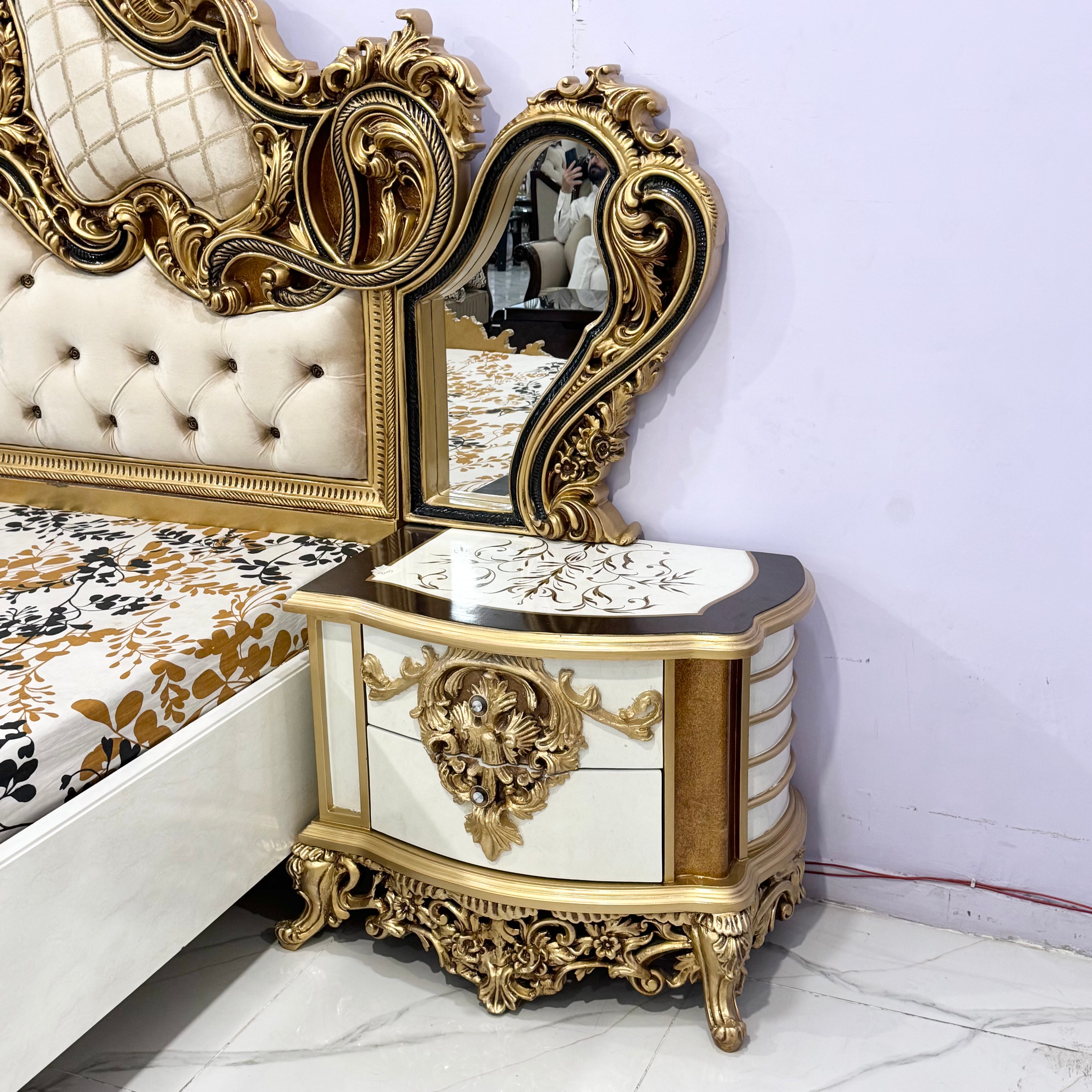 Imperial Gold Baroque Bed Suit