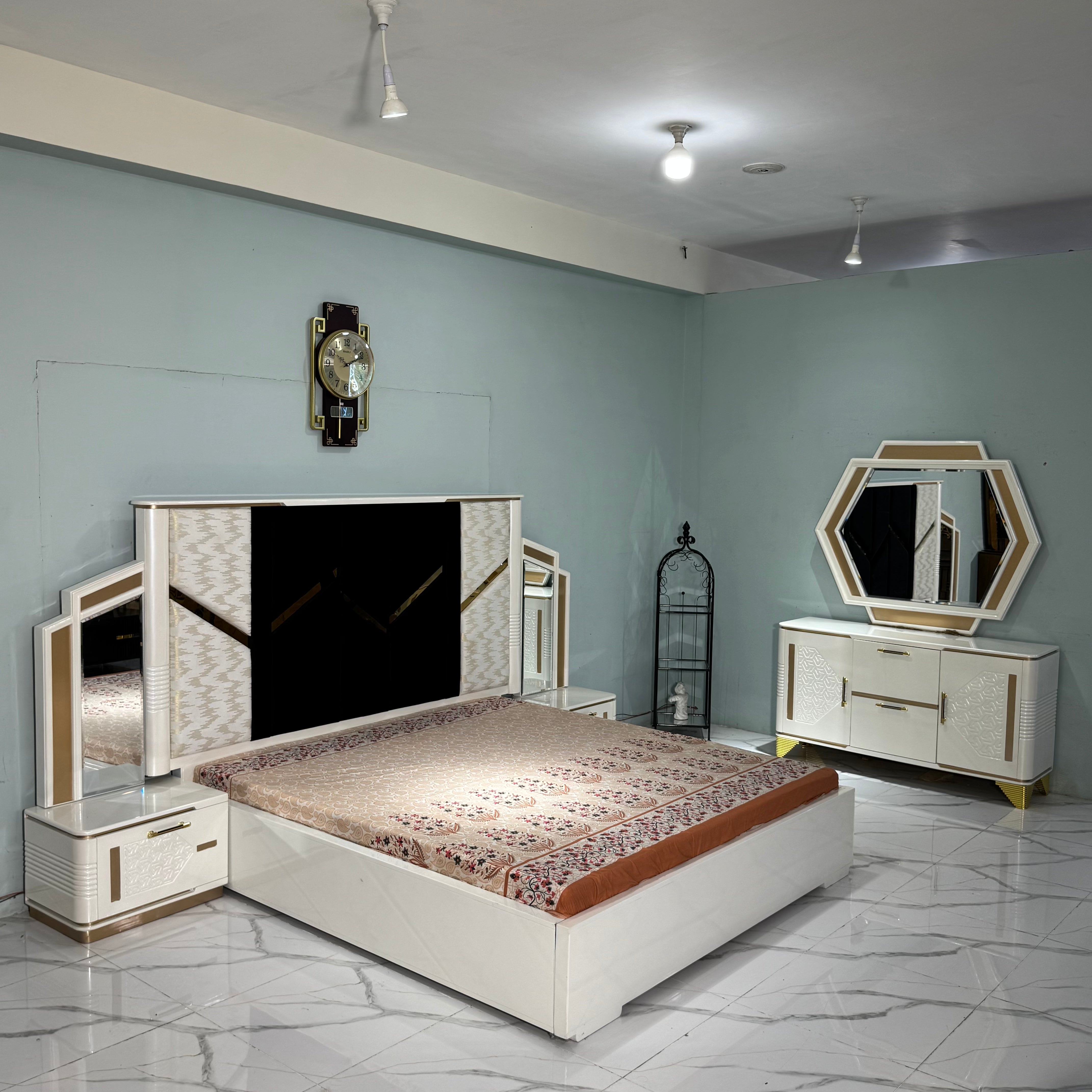 Modern luxurious bed Set  with gold accents - MD01