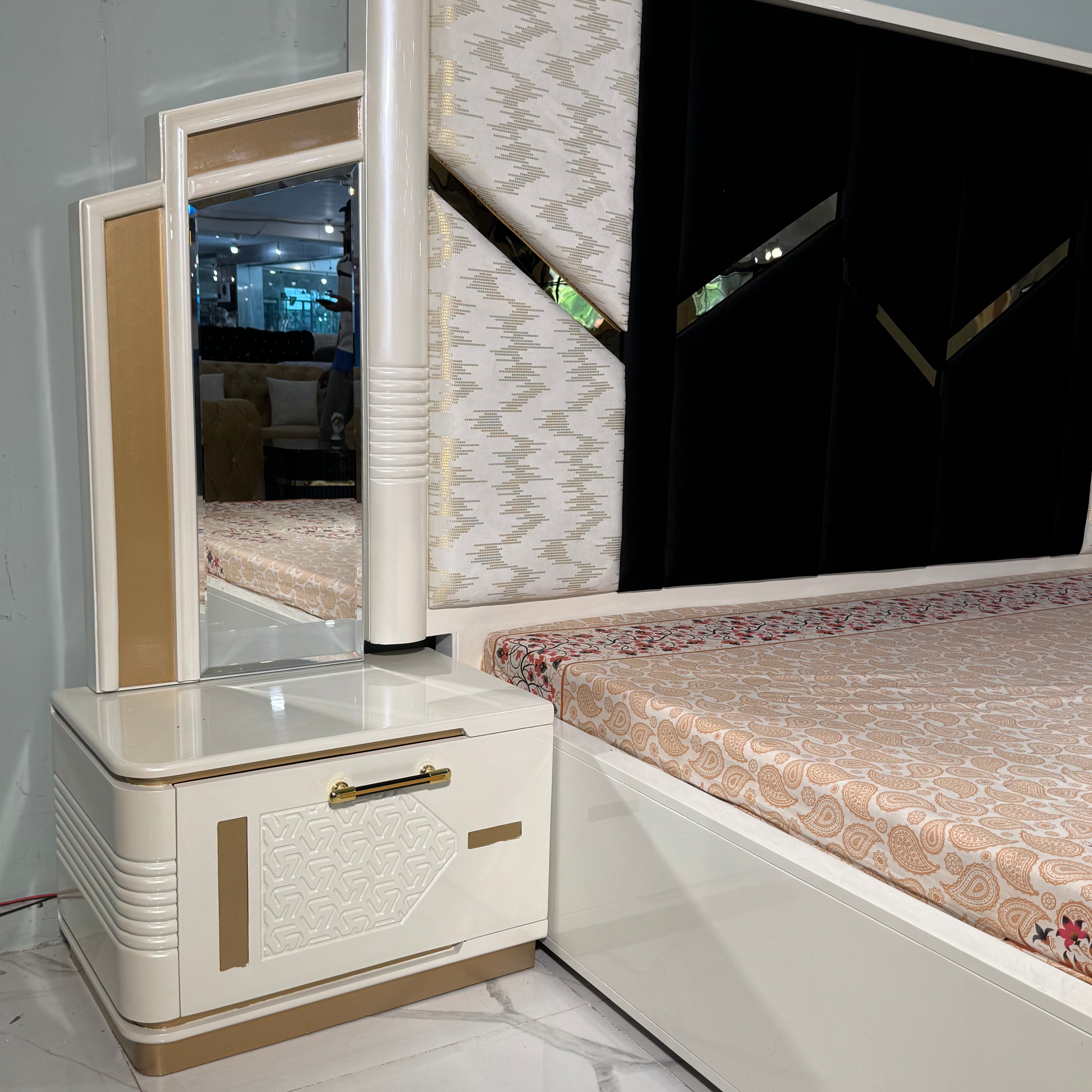 Modern luxurious bed Set  with gold accents - MD01