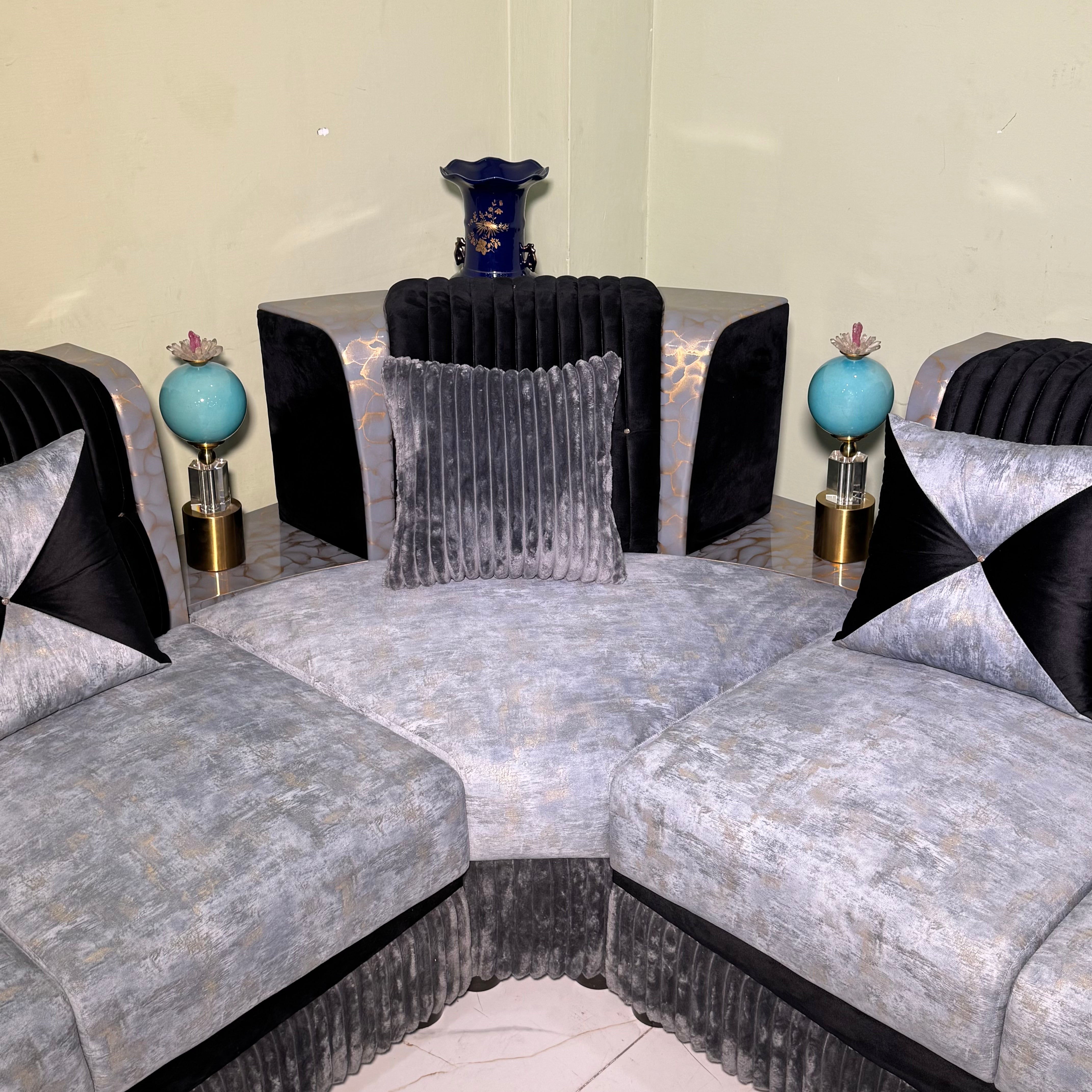 Luxury L-Shape Sectional Sofa #LS35