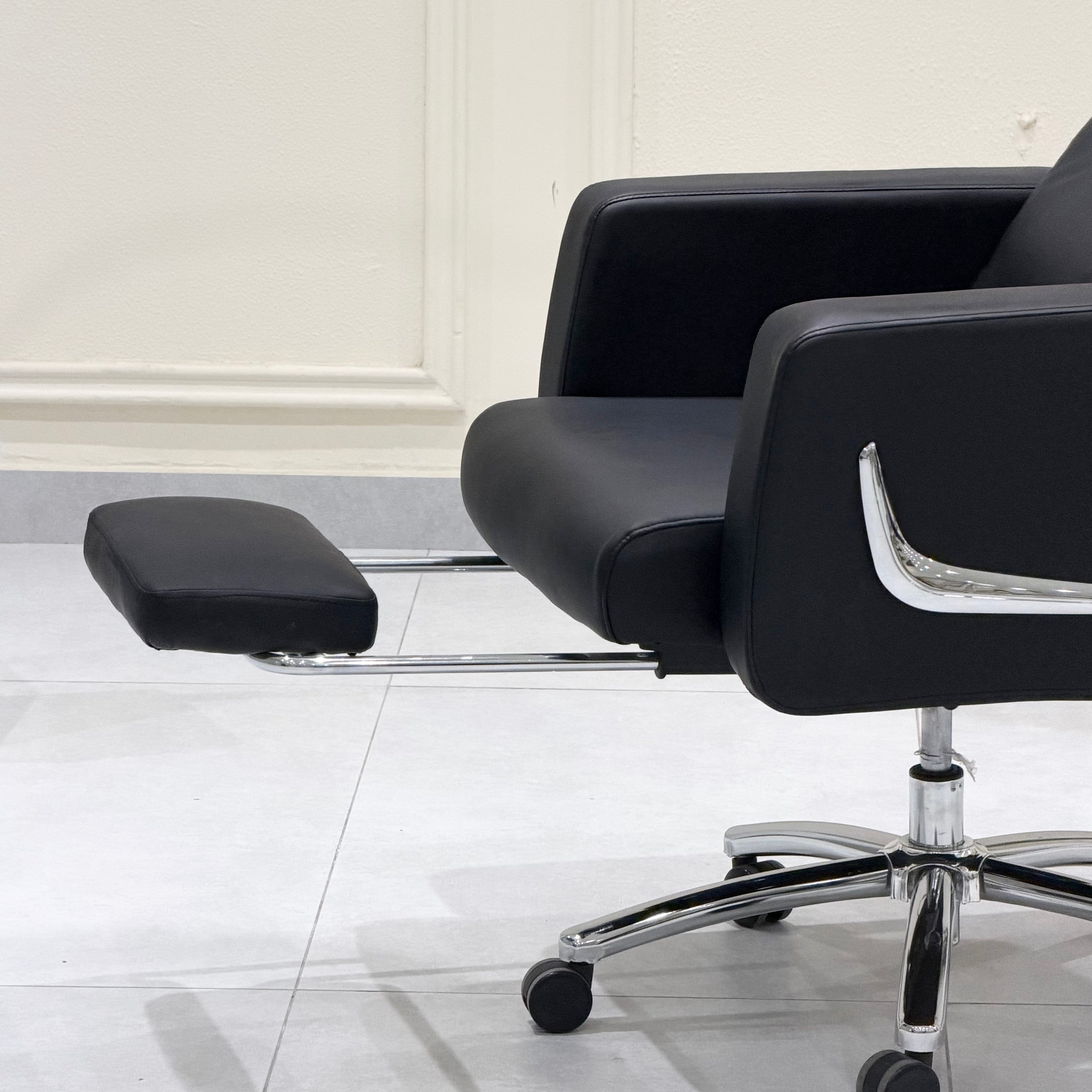 Executive Office Chair #01