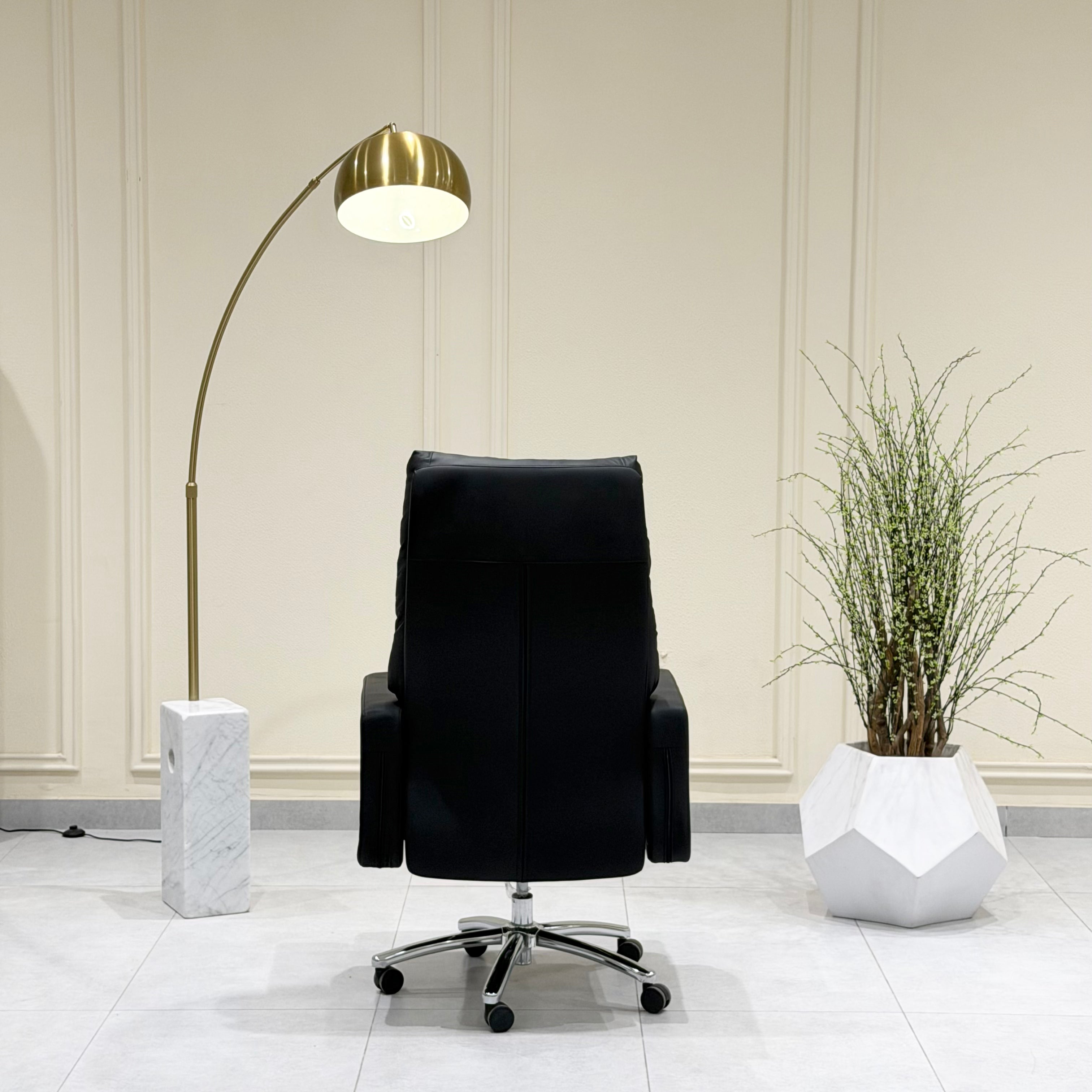Executive Office Chair #01
