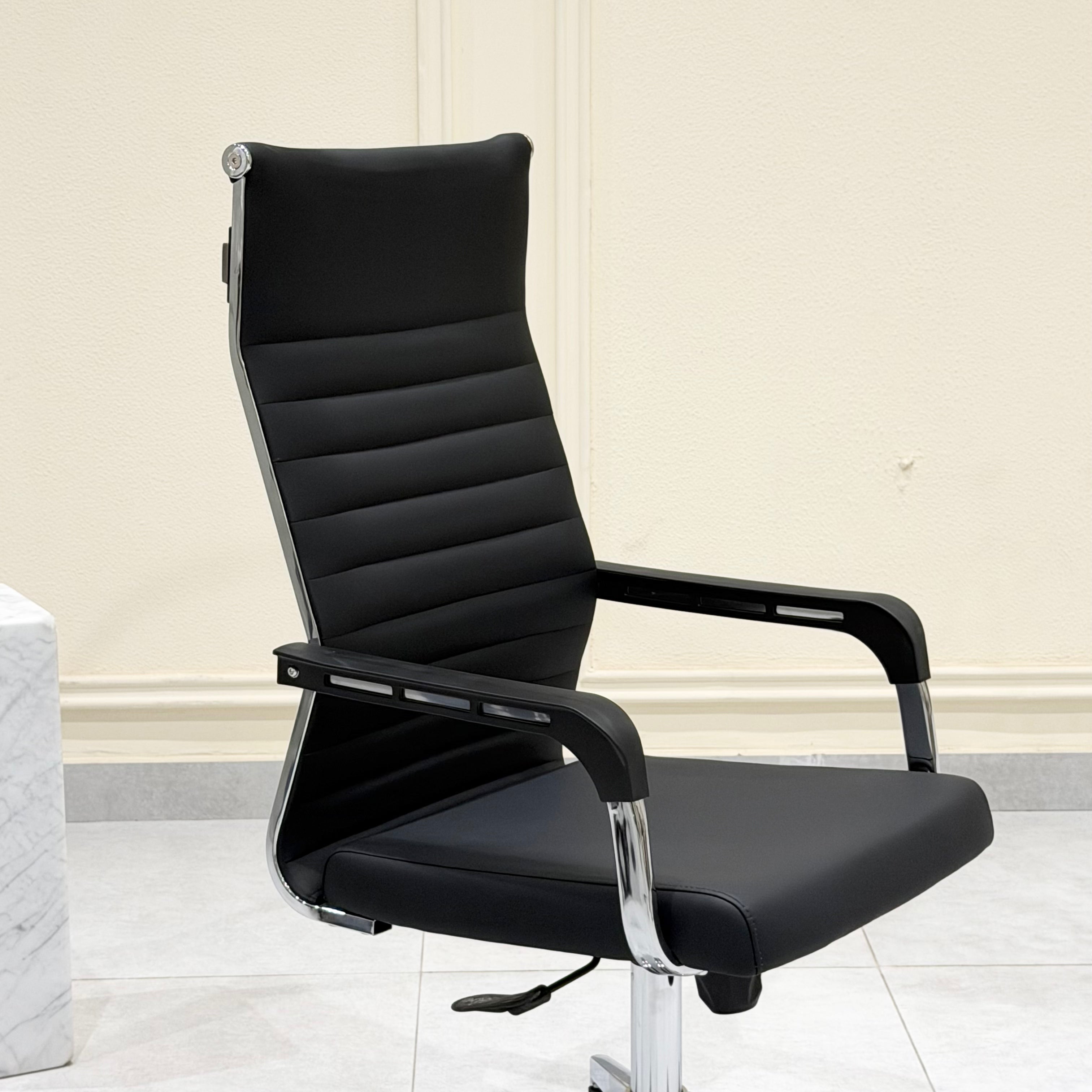 Modern Ribbed Leather High-Back Executive Office Chair