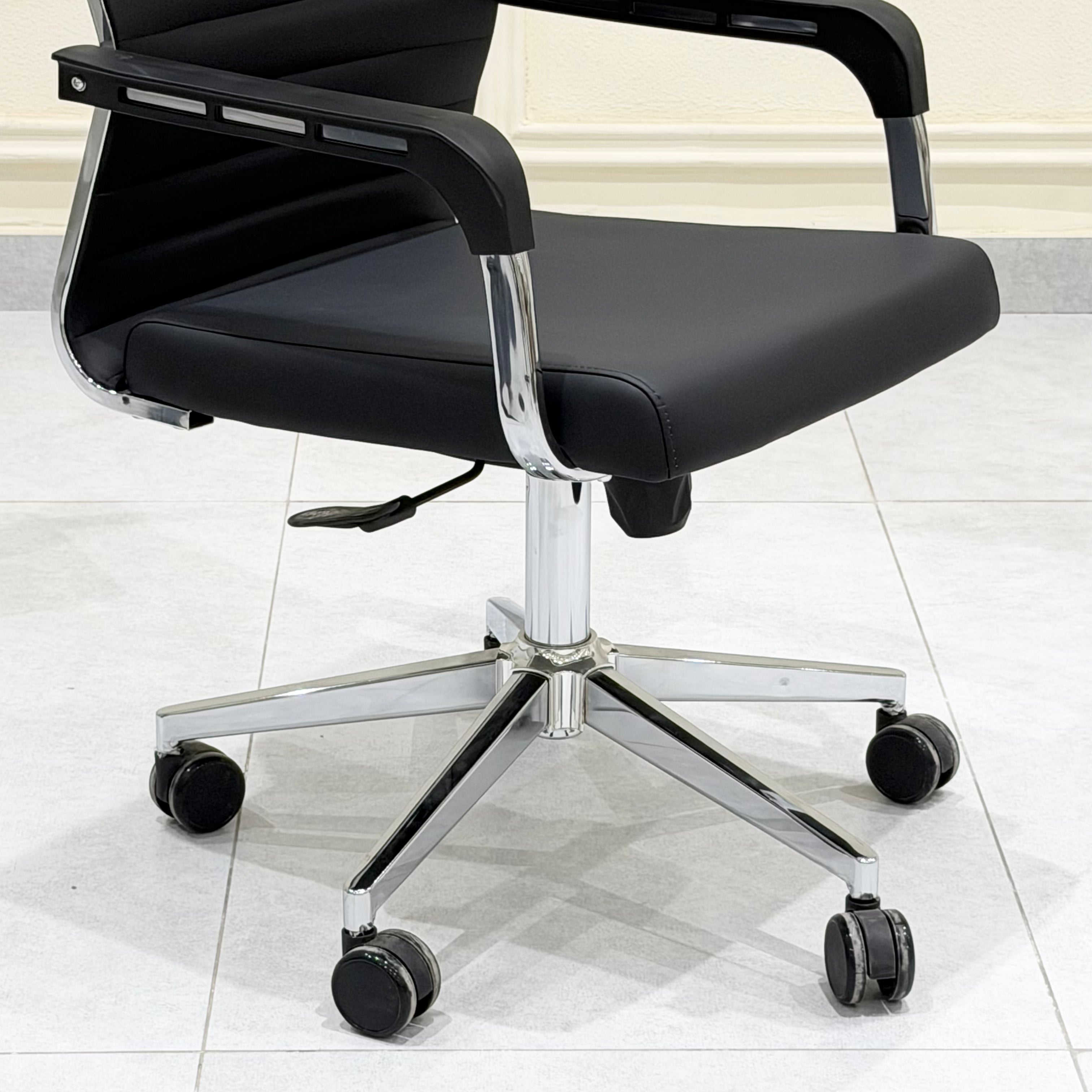 Modern Ribbed Leather High-Back Executive Office Chair