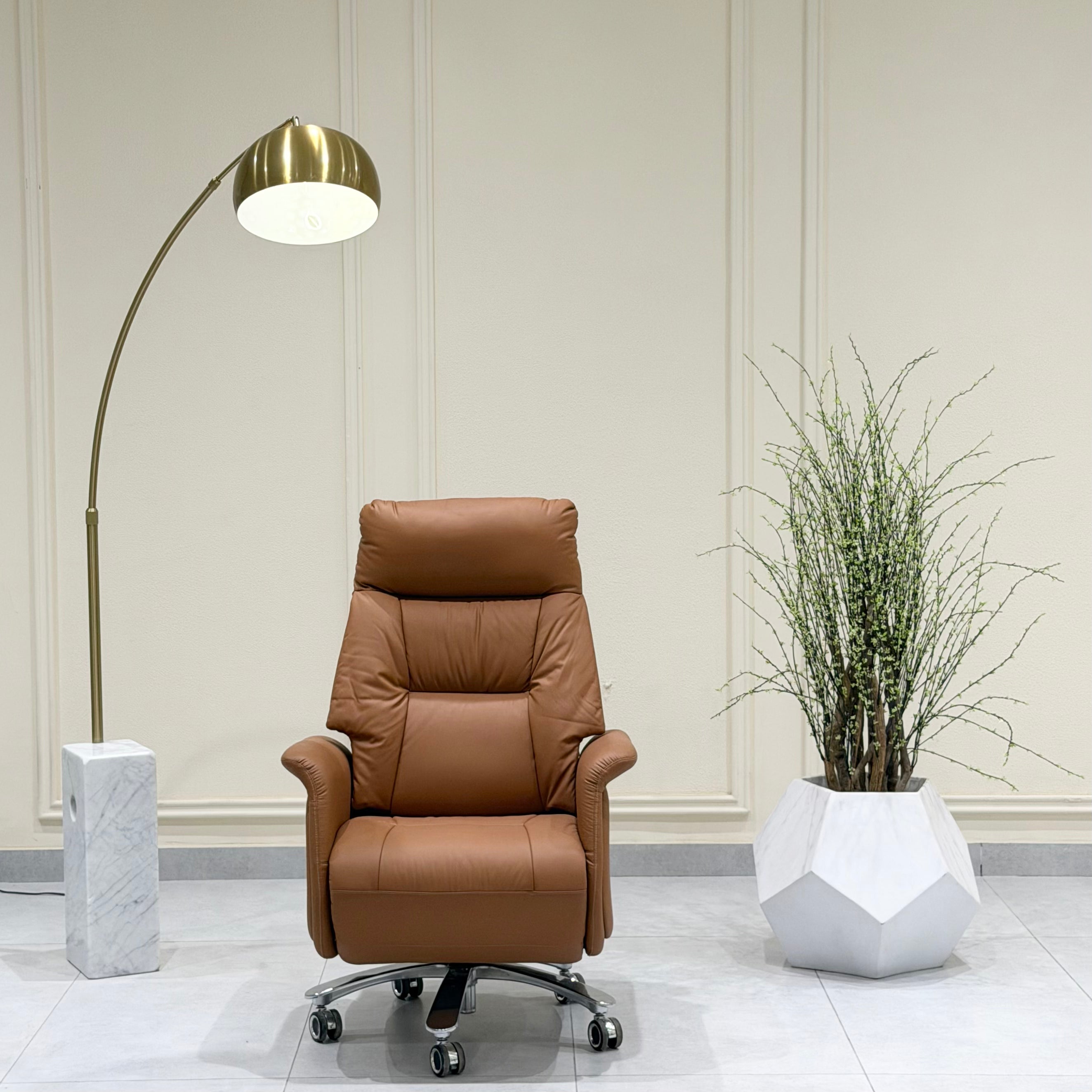 Luxury Tan Leather Executive Office Recliner Chair