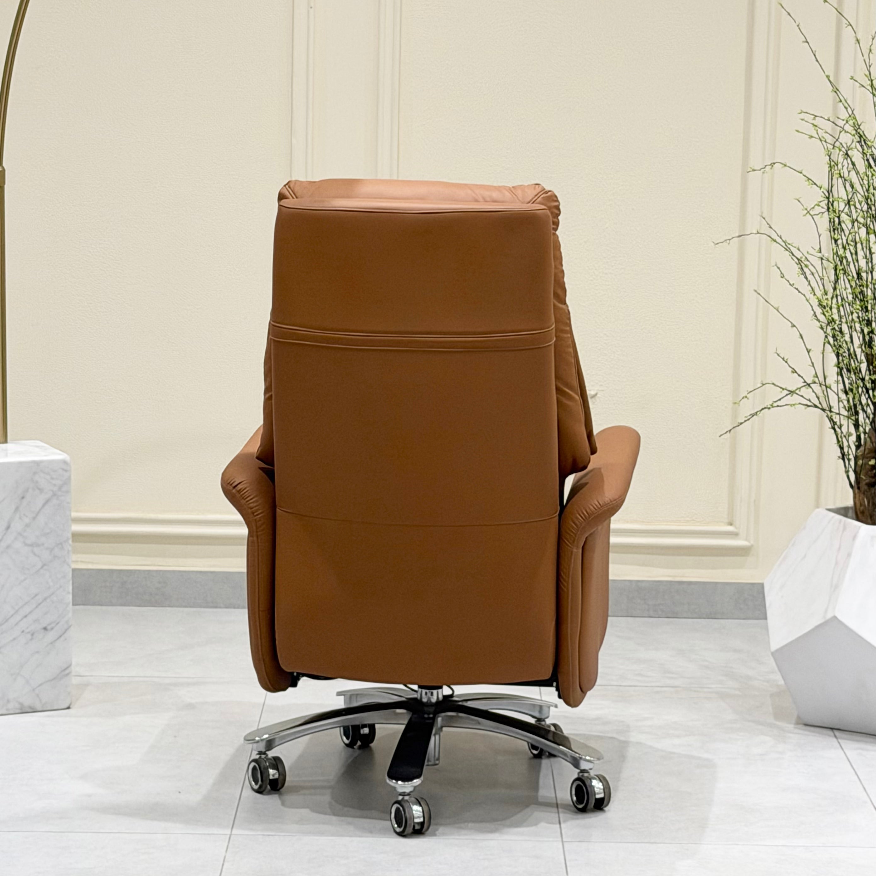 Luxury Tan Leather Executive Office Recliner Chair