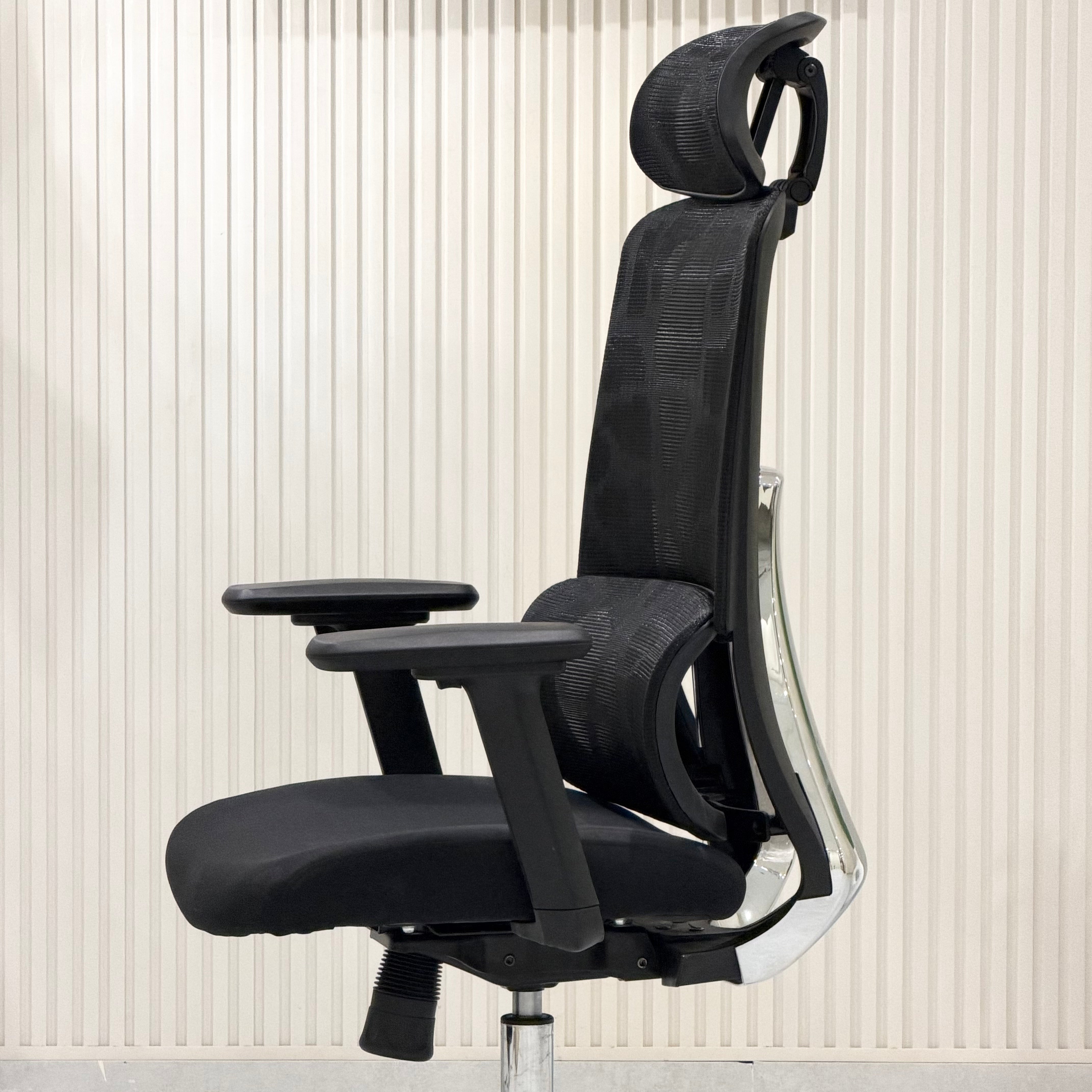 Ergonomic High-Back Mesh Executive Office Chair