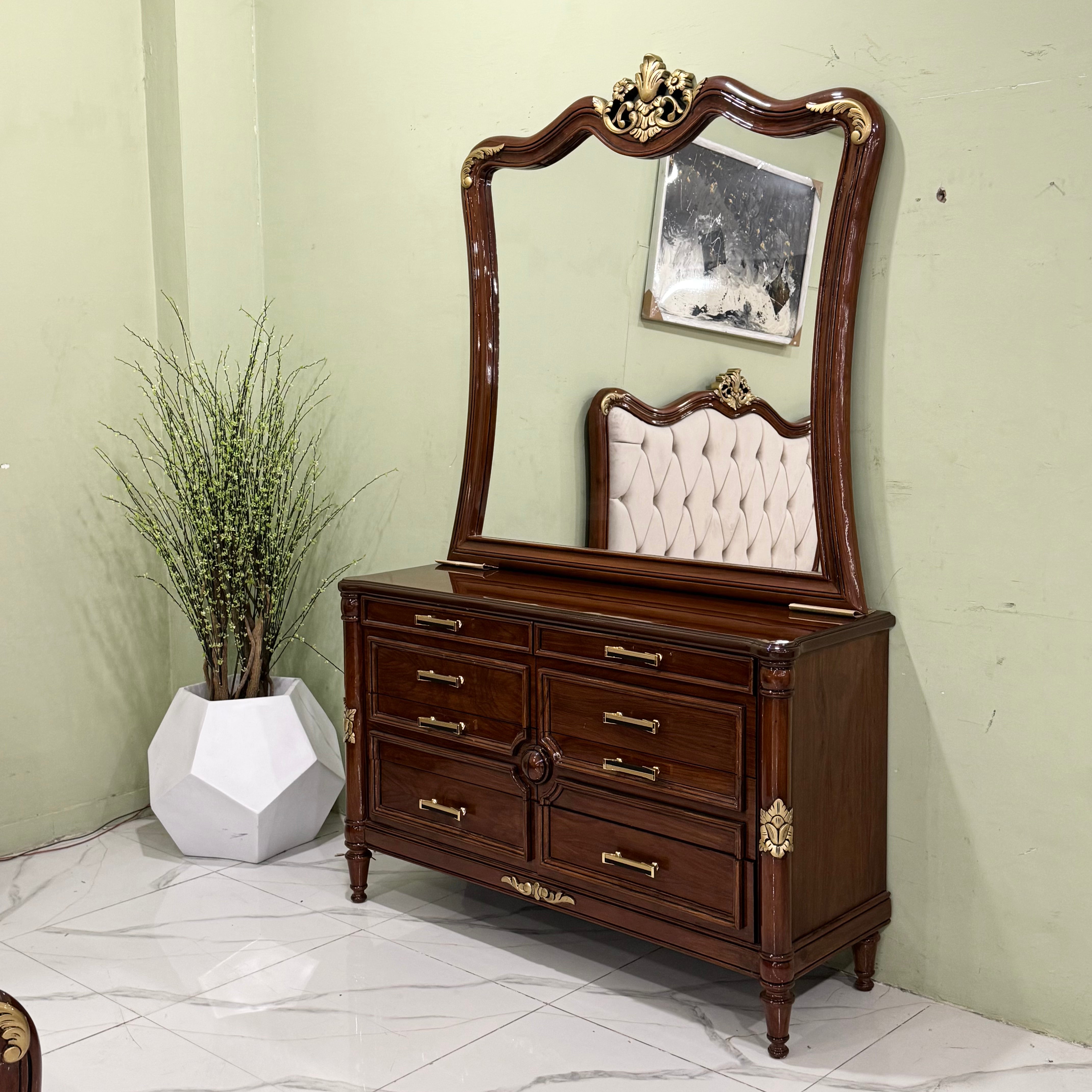 Royal Tufted Wooden Bedroom Set - Ak33