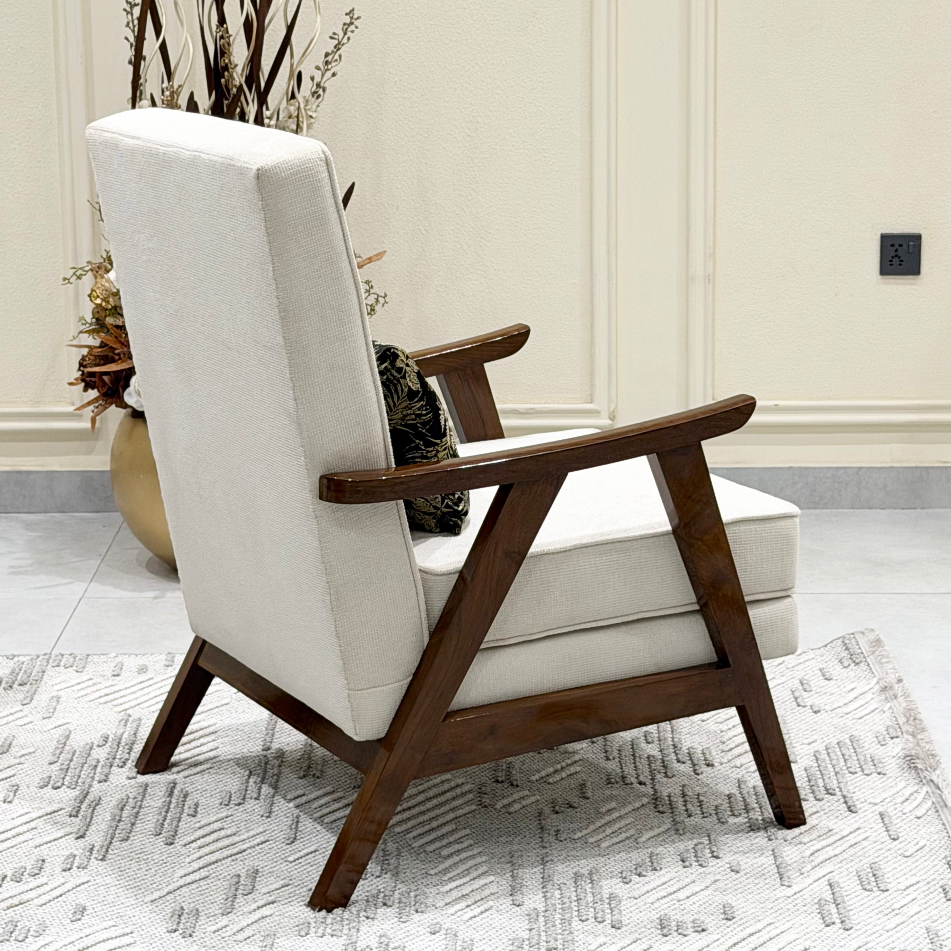 Splaywood Accent Chair