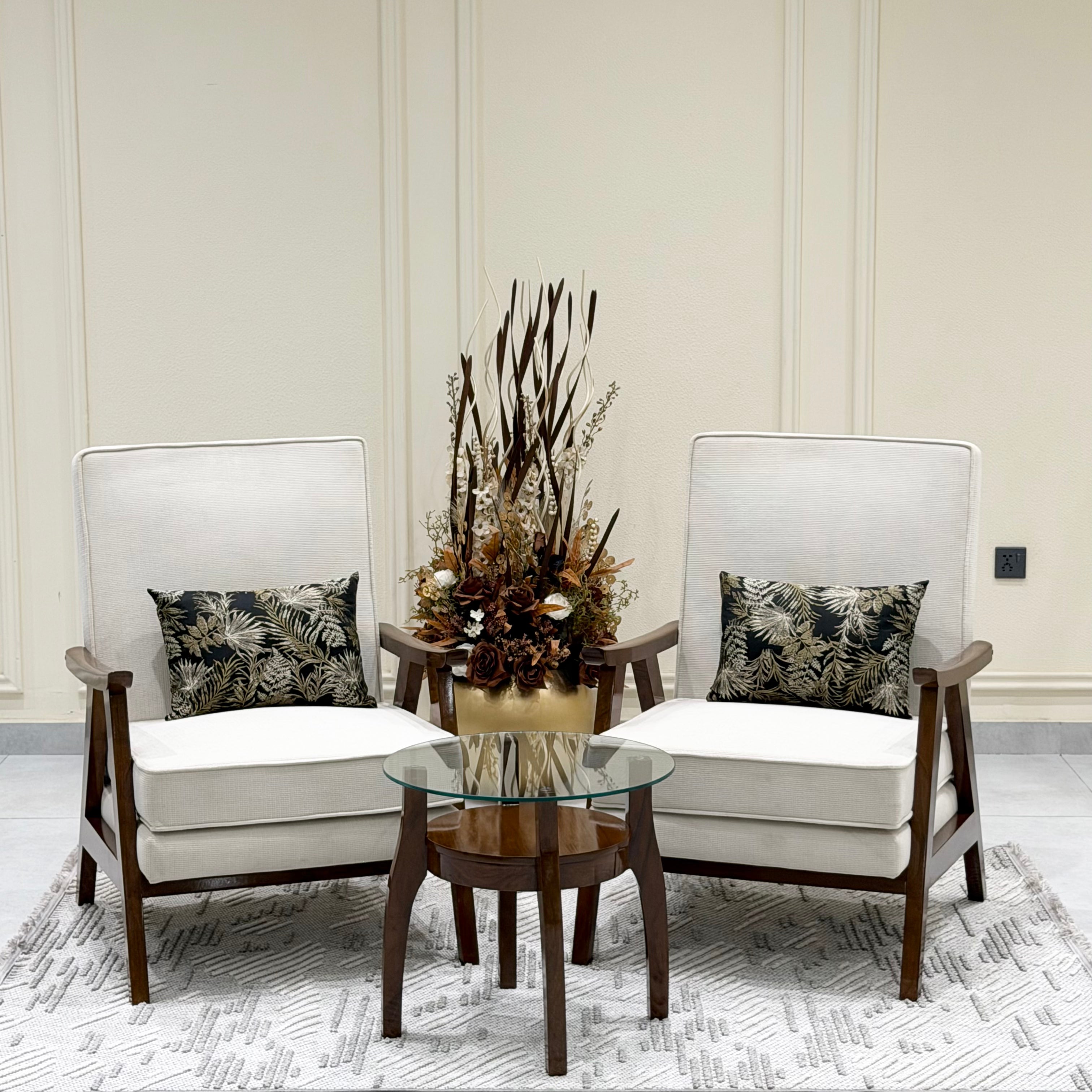 Splaywood Accent Chair