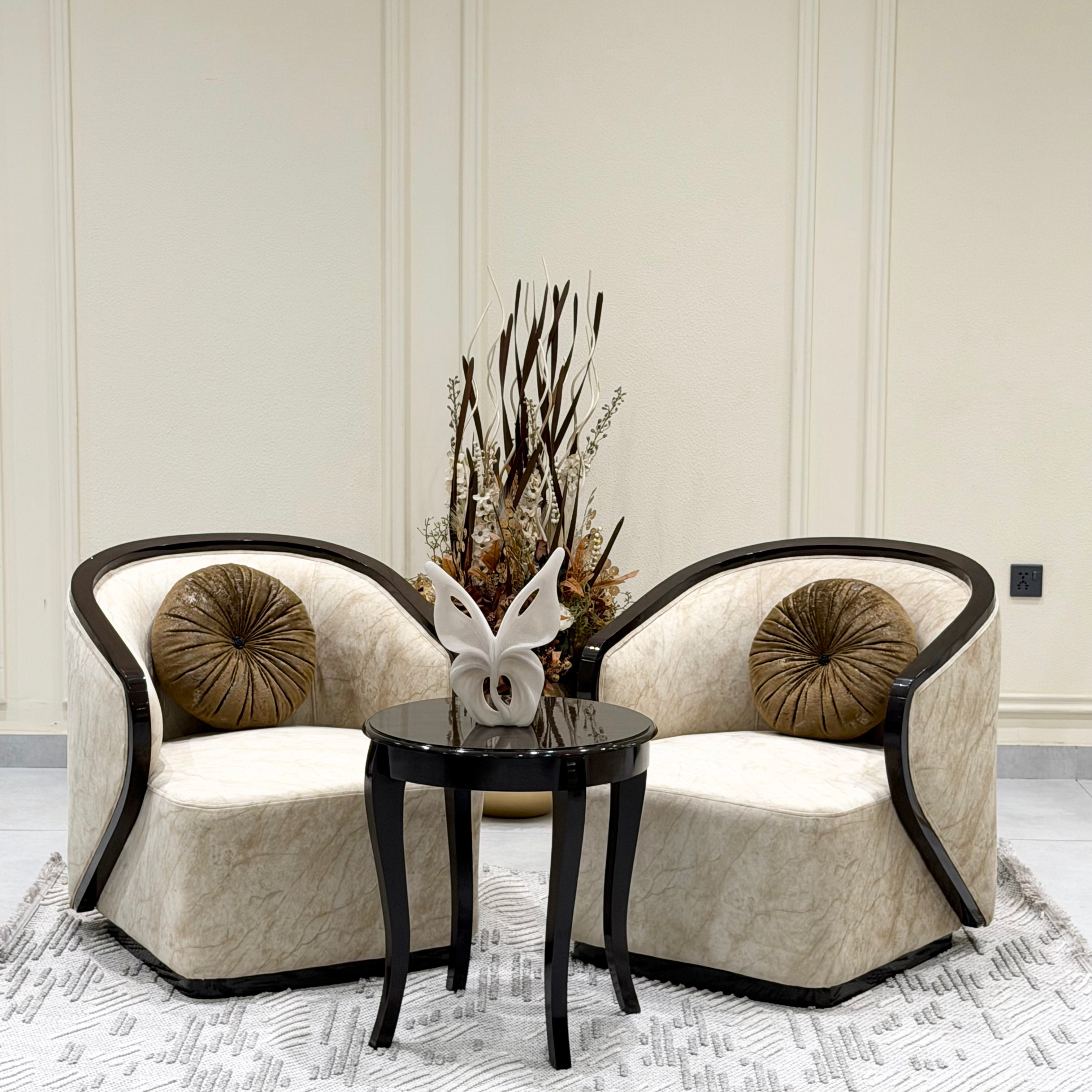 Sweepwing Accent Chair