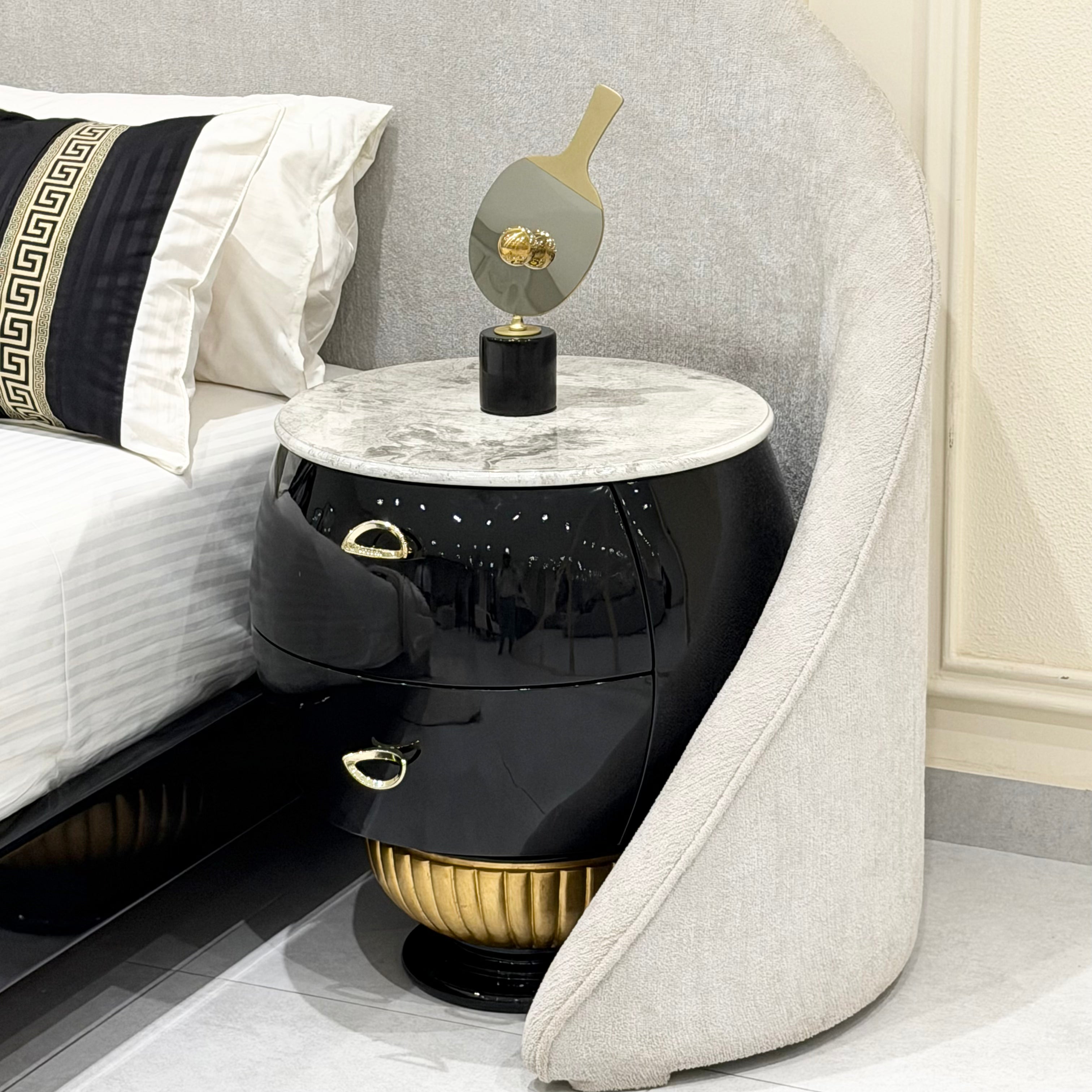 Axton Bed Set