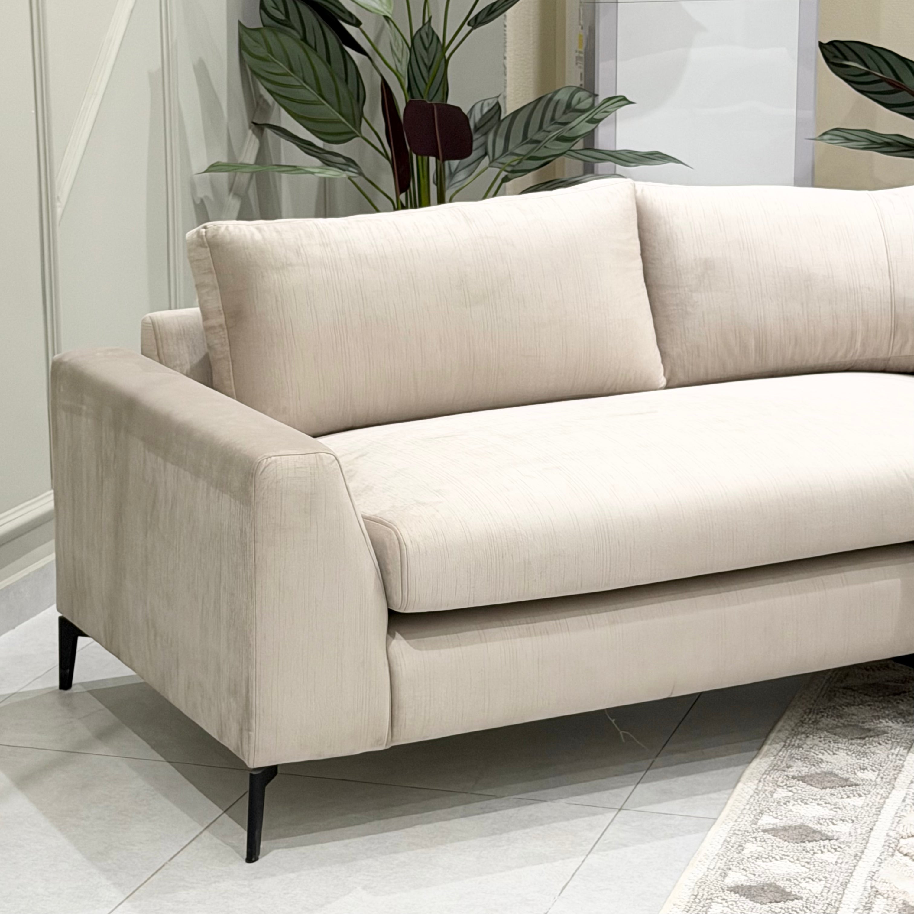 Hartley Sofa Set