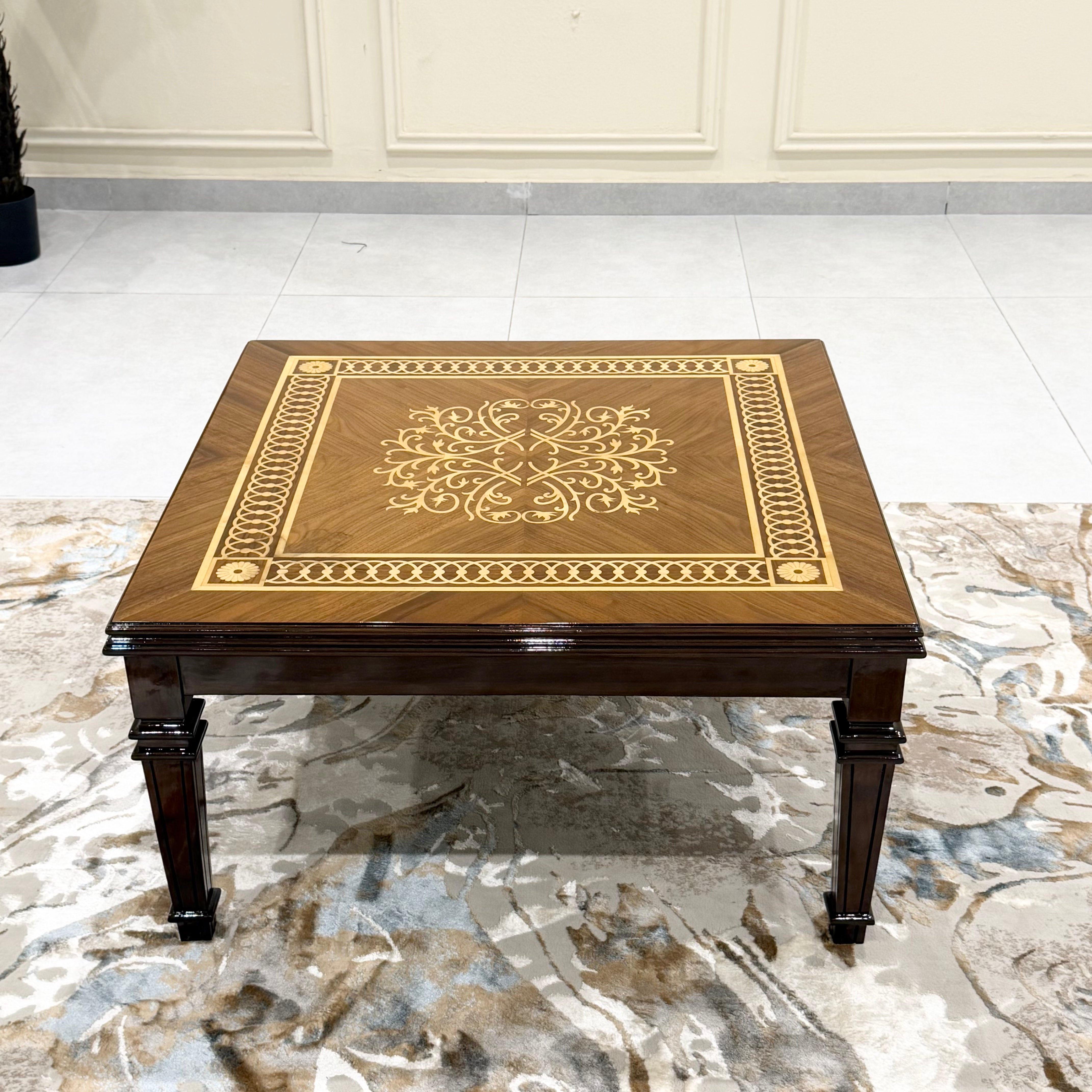 Velota Center Table Set