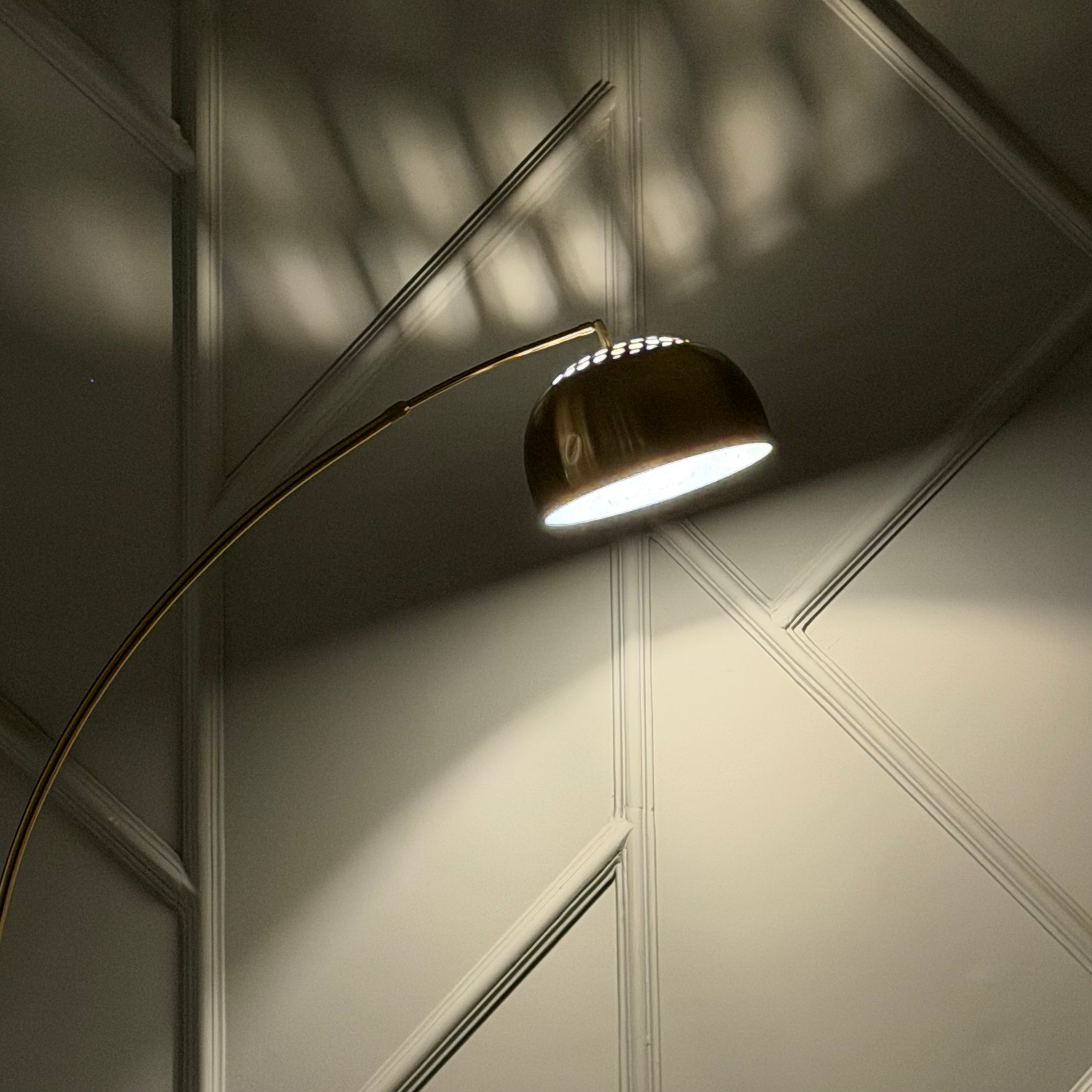 Aurelia Floor Lamp