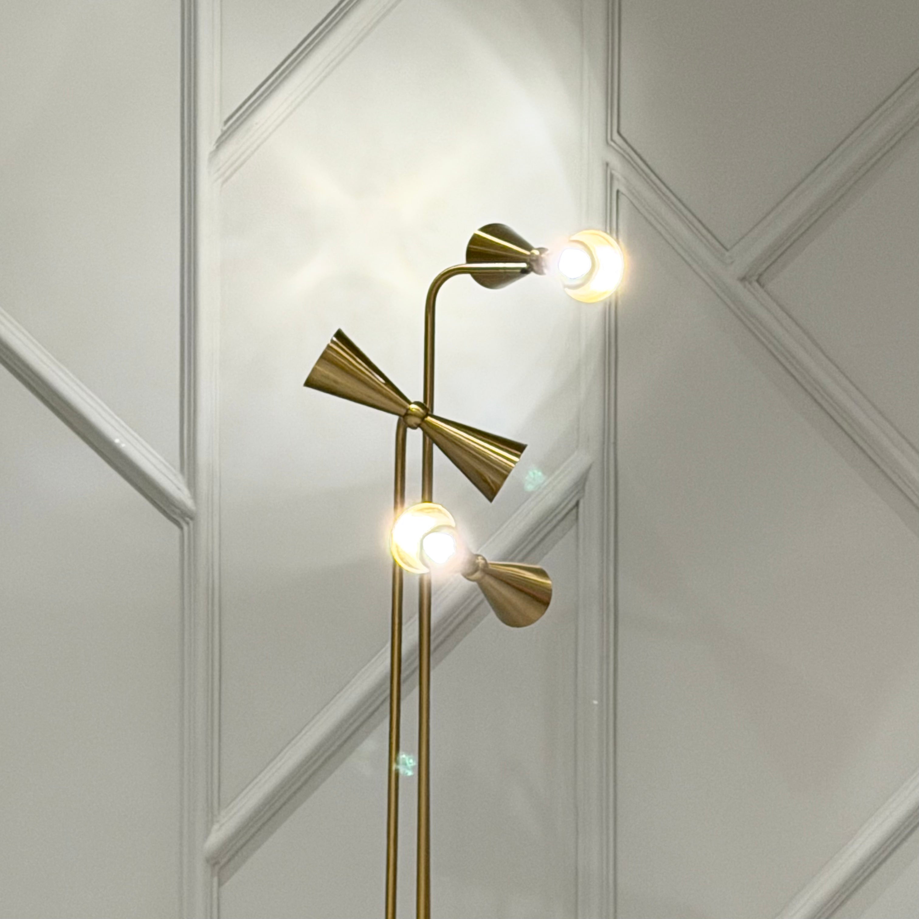 Trident Tripod Lamp