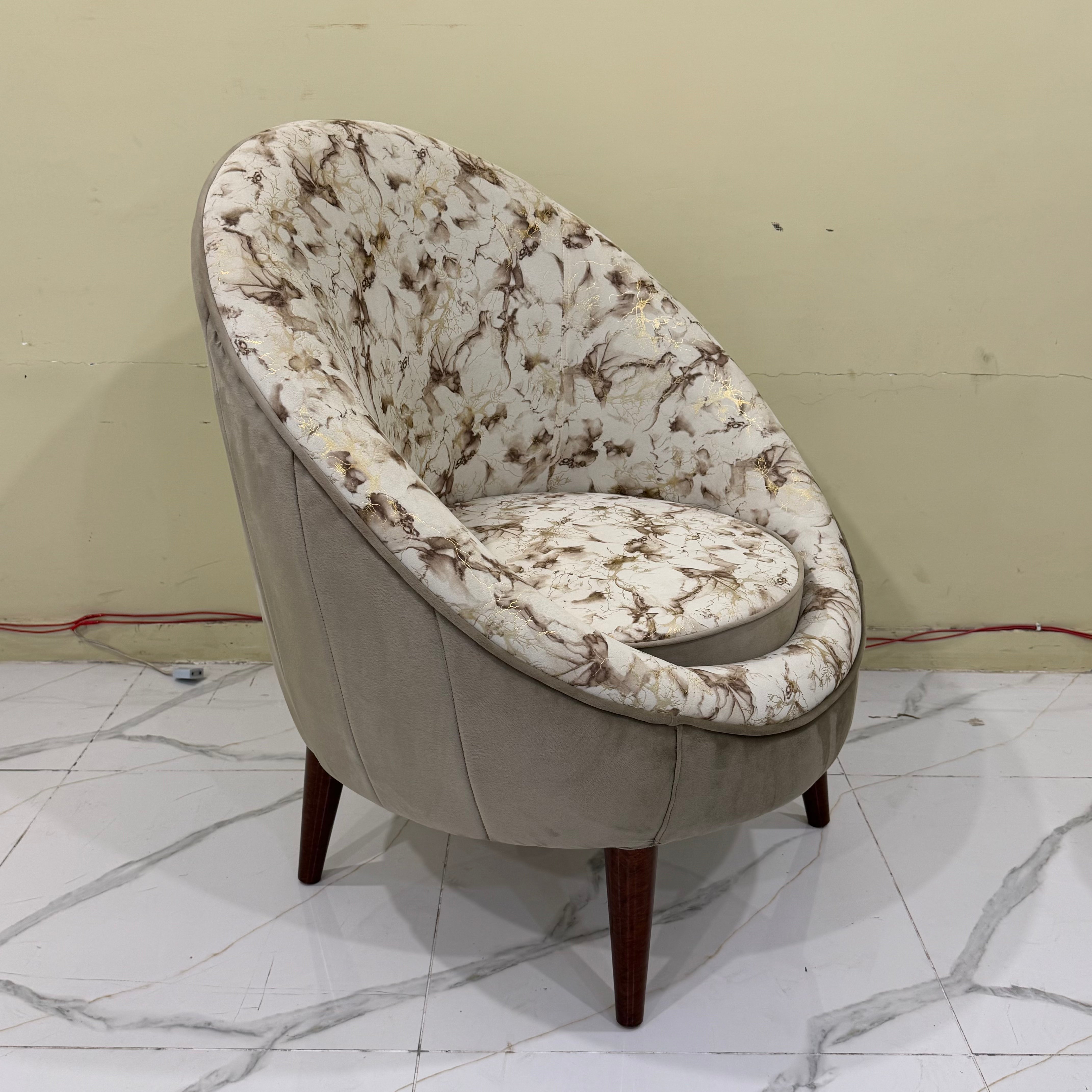 Crema Round  Bedroom Chairs -  BR44