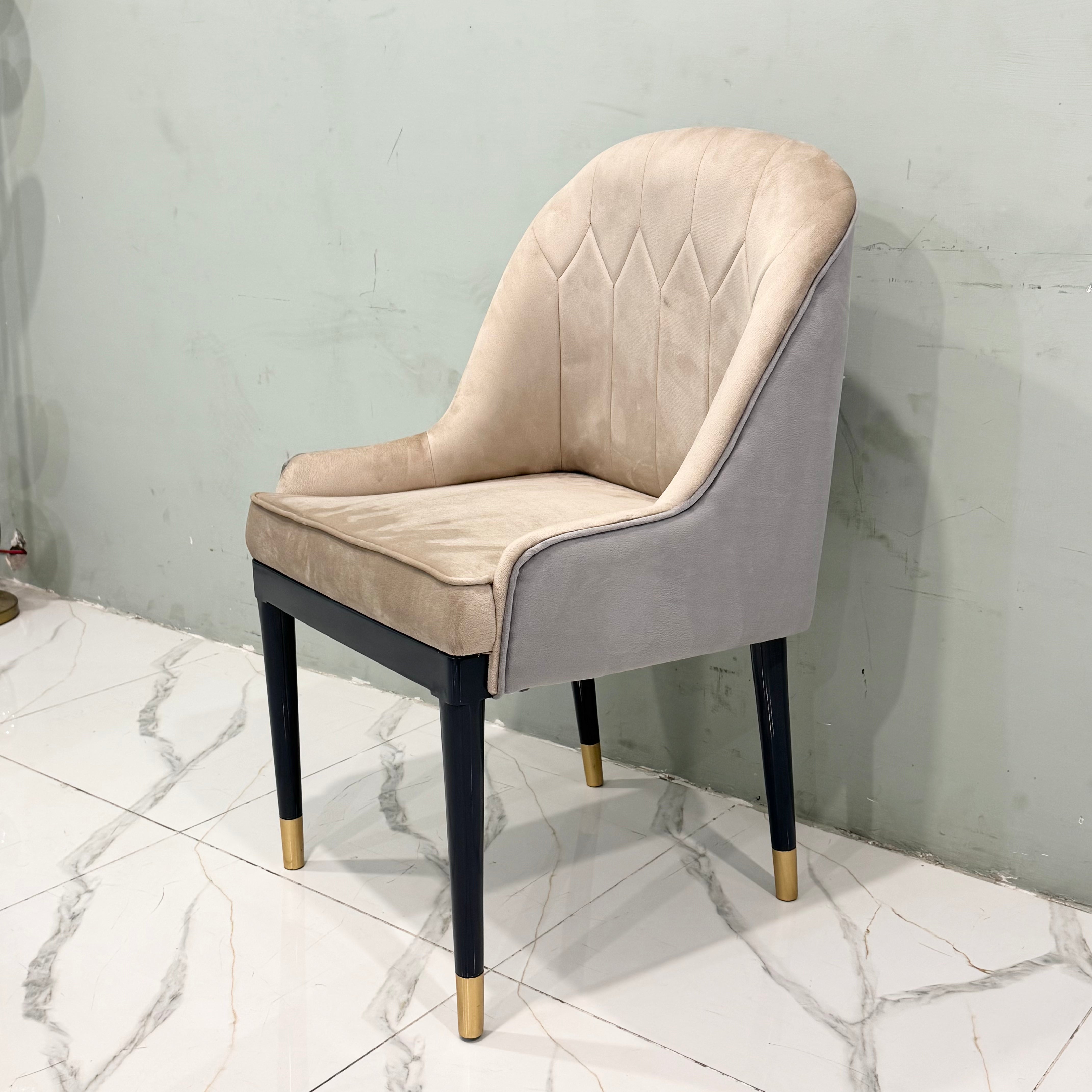Velvet Luxury Dining Set (6-Seater)  - Sd01