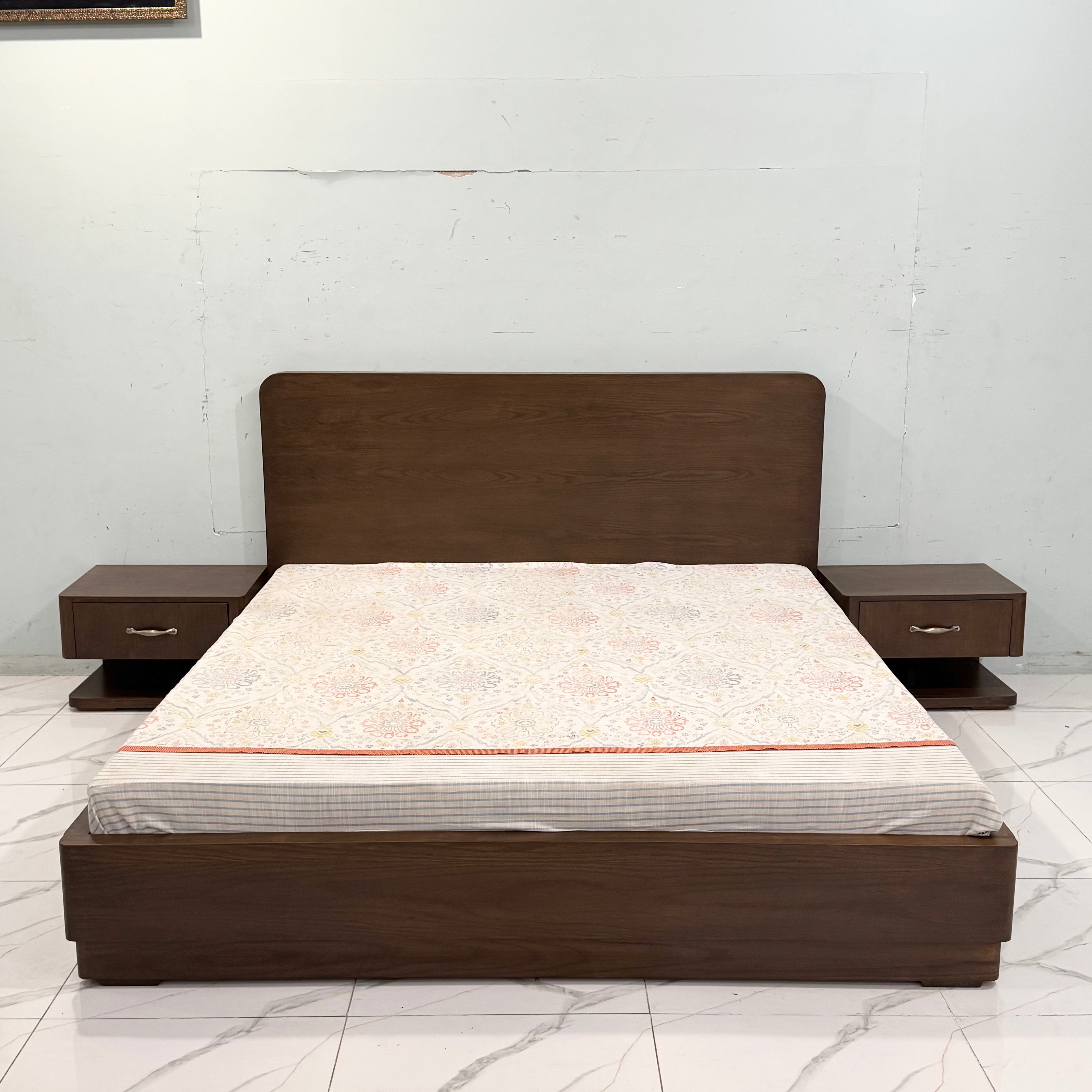 Modern and Serene Bedroom Set AS43