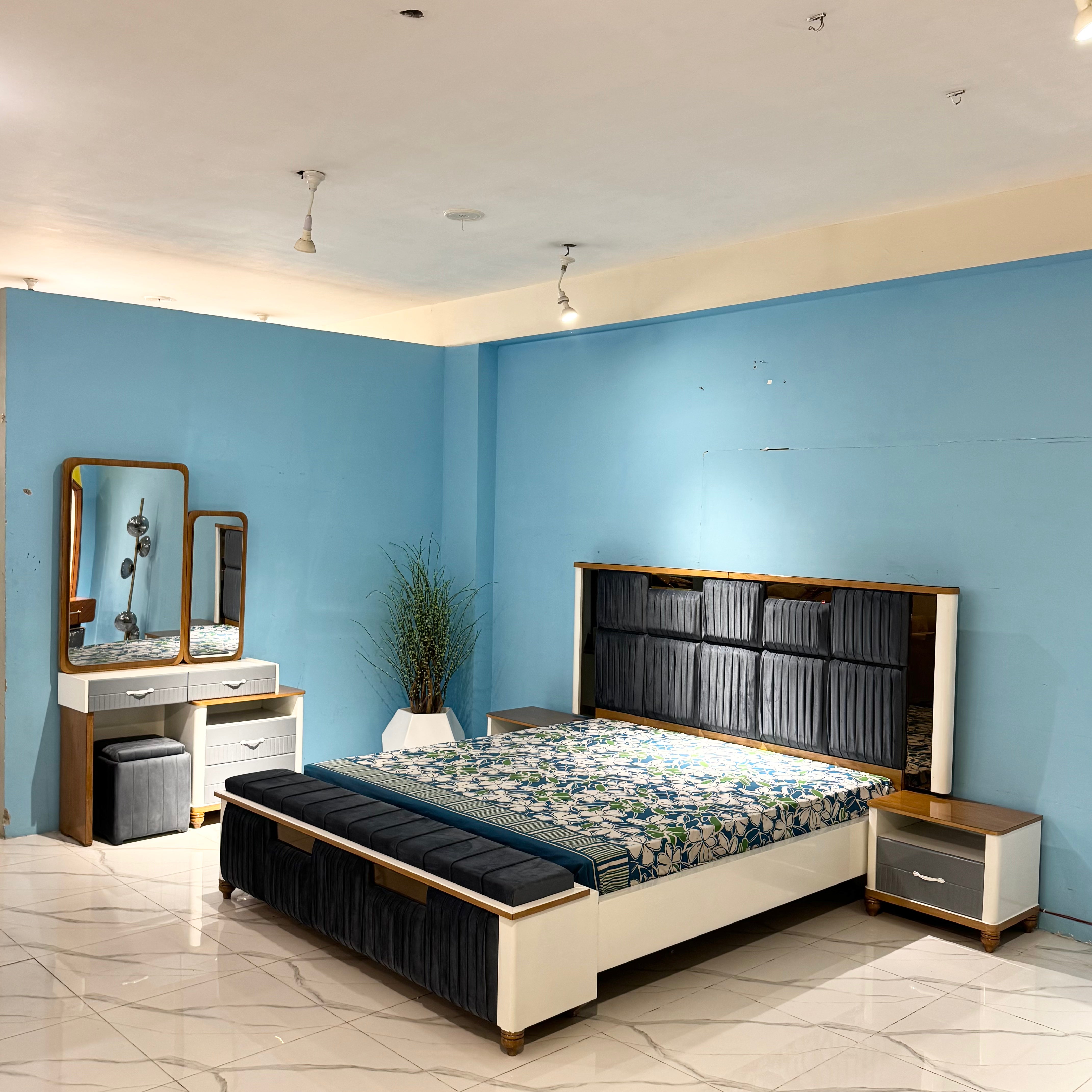 Orion Modern Bedroom Set - AS07