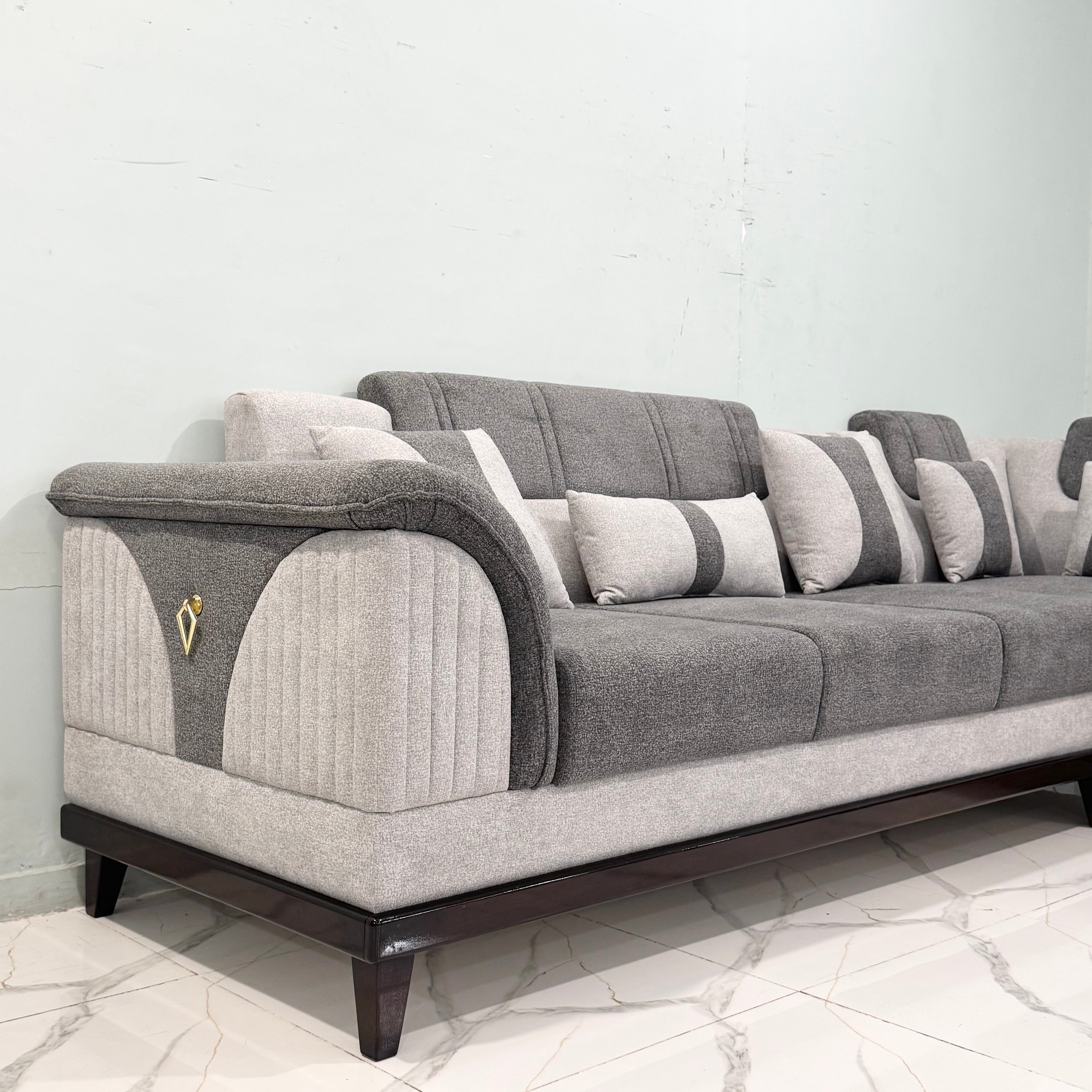 Designer L-Shape Sectional Sofa # LS27