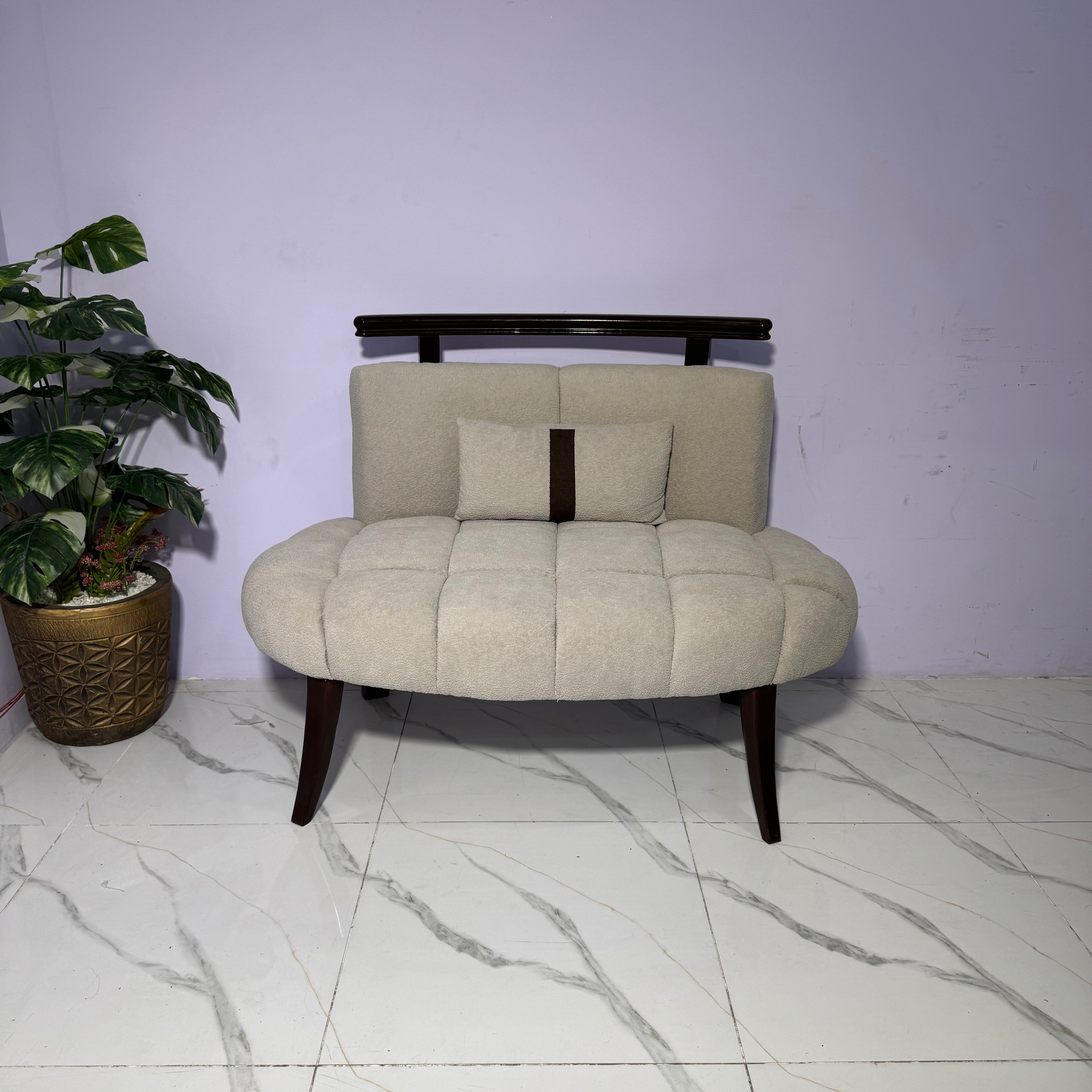 Aura Bouclé Loveseat – Sculptural 2-Seater