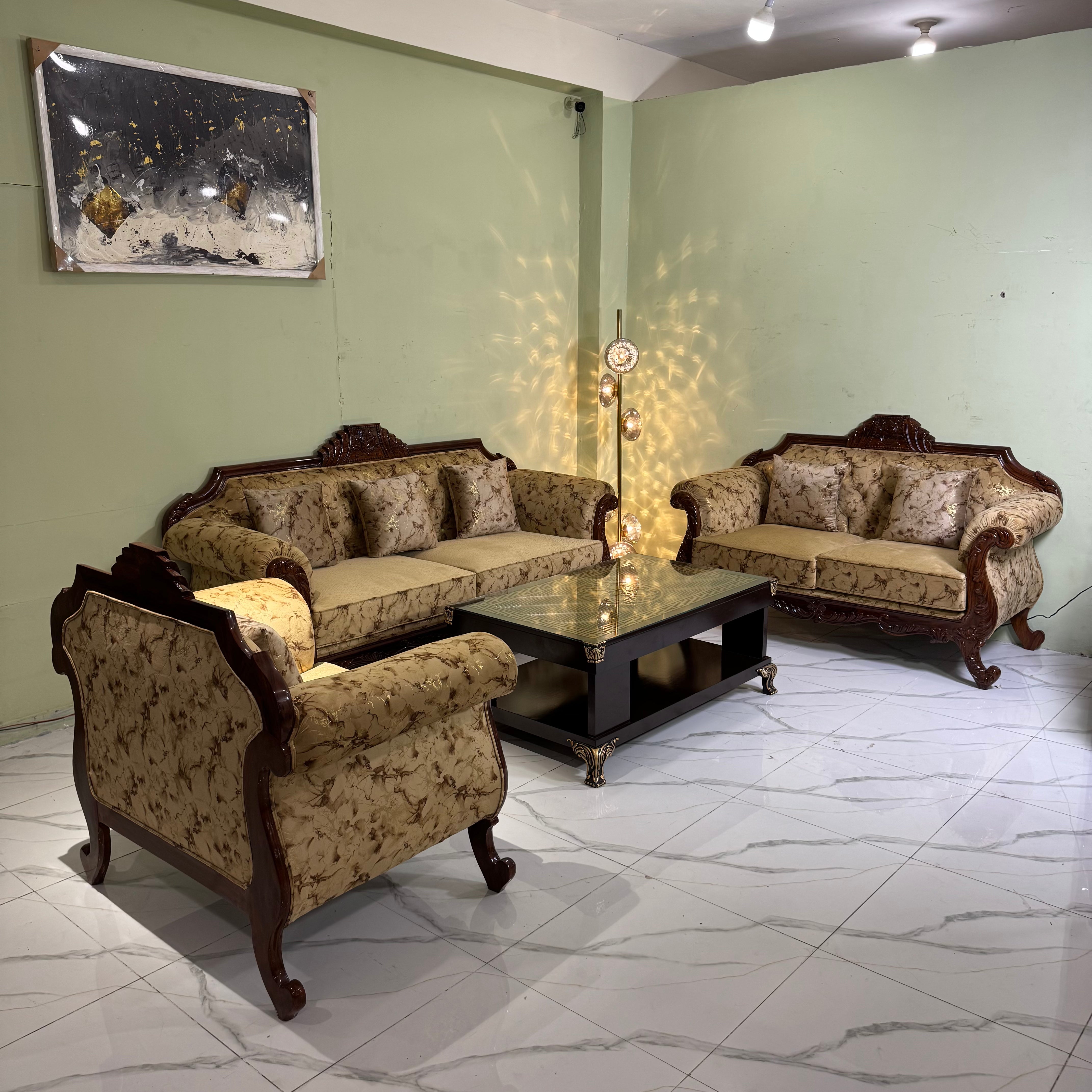 Royale Hand-Carved Victorian Sofa #S56