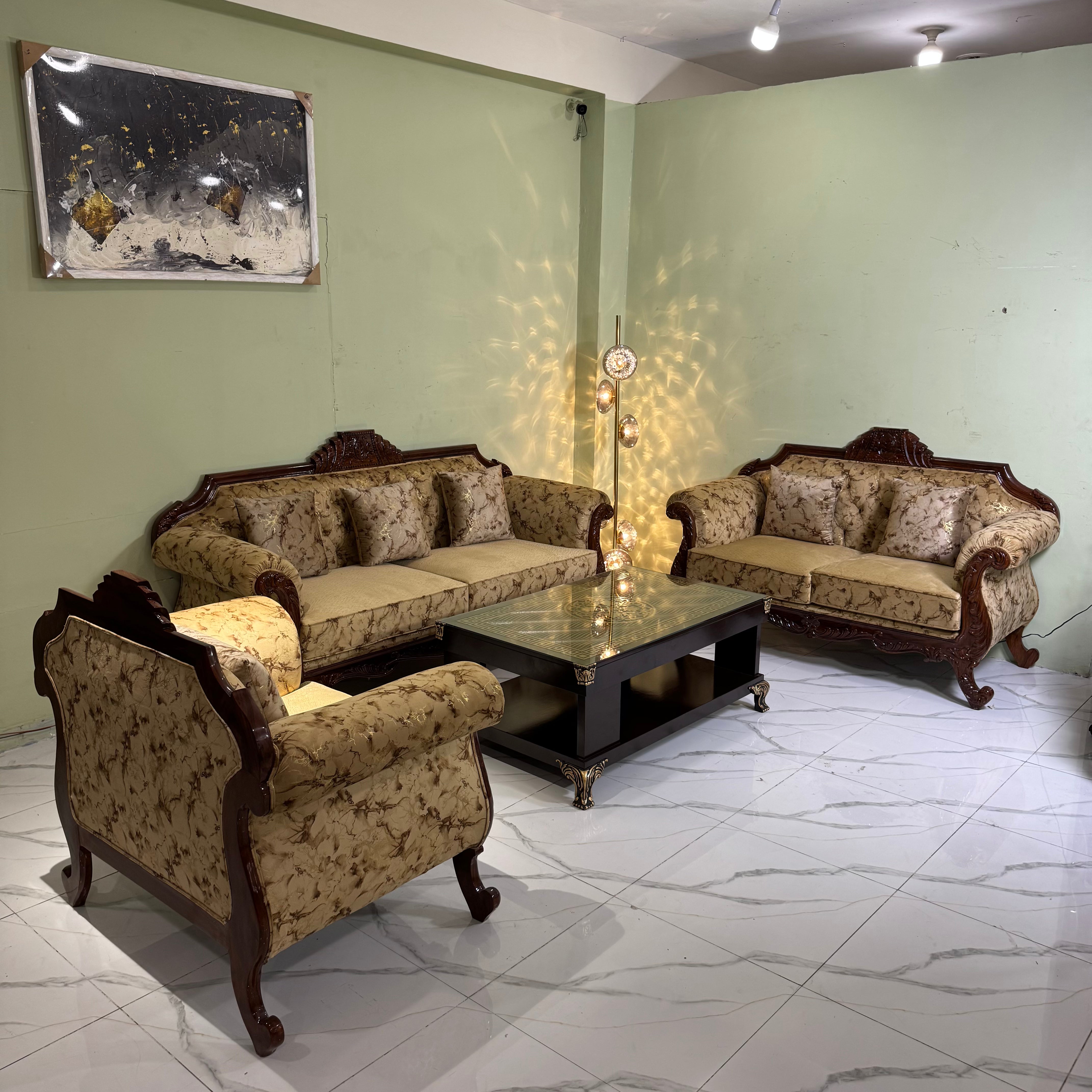Royale Hand-Carved Victorian Sofa #S56