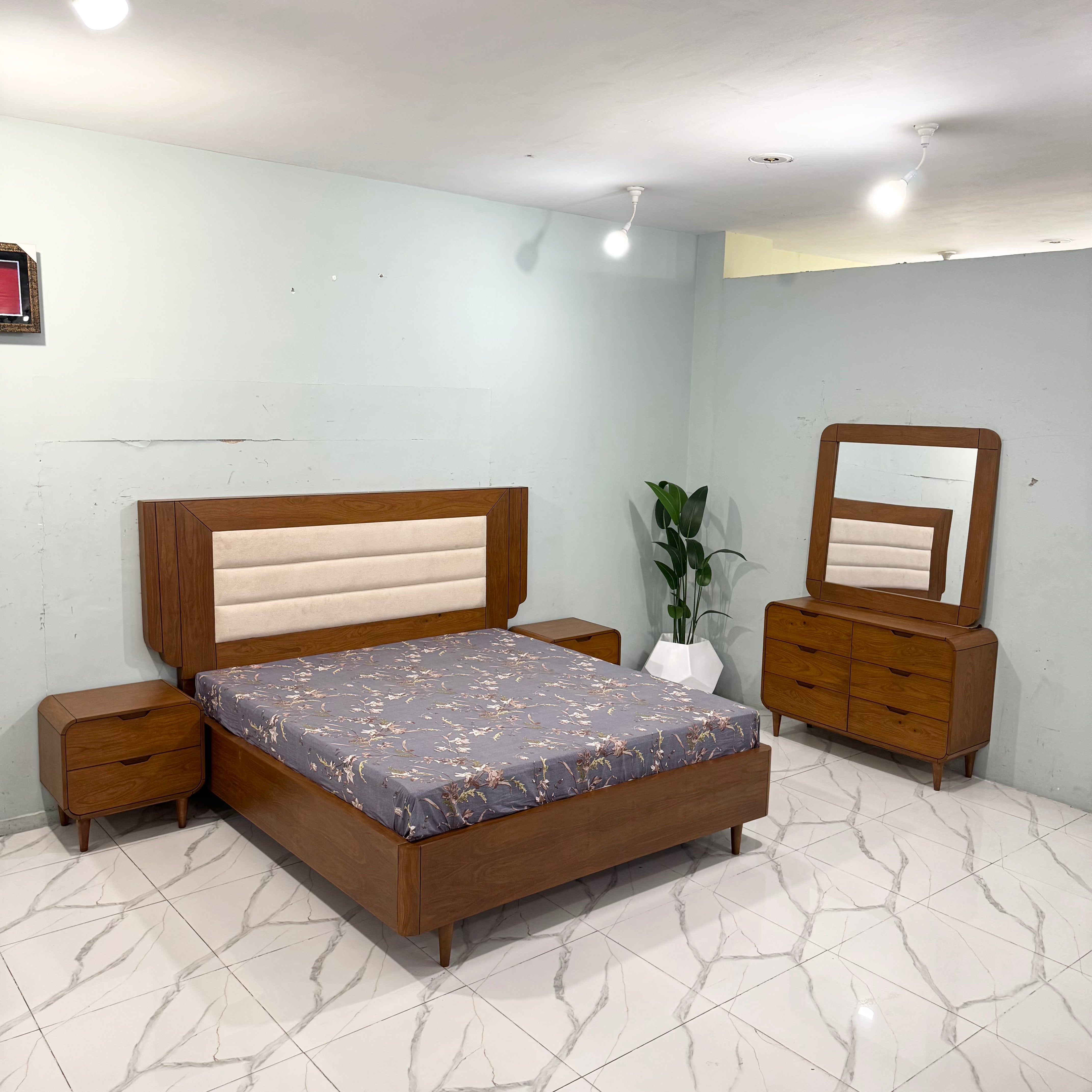 Nordic Oak Master Bed Suite