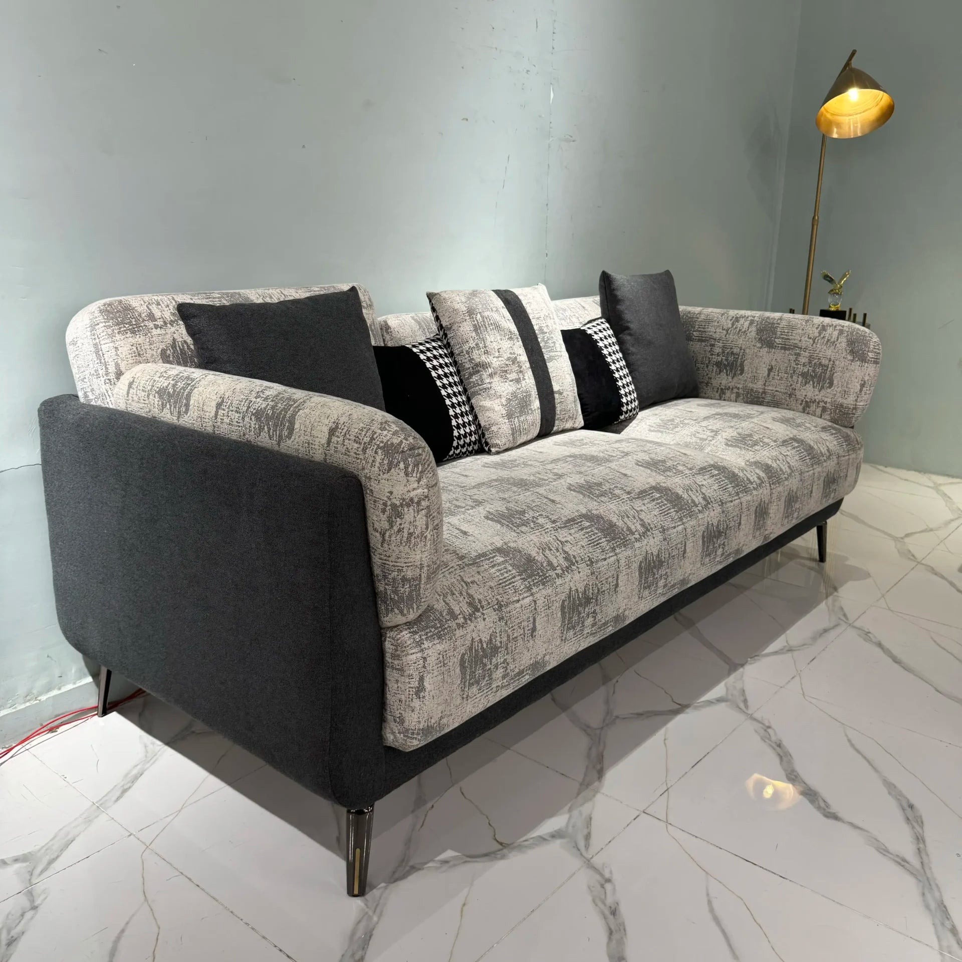 Premium Comfort and Design Luxurious Sofa #Â S05