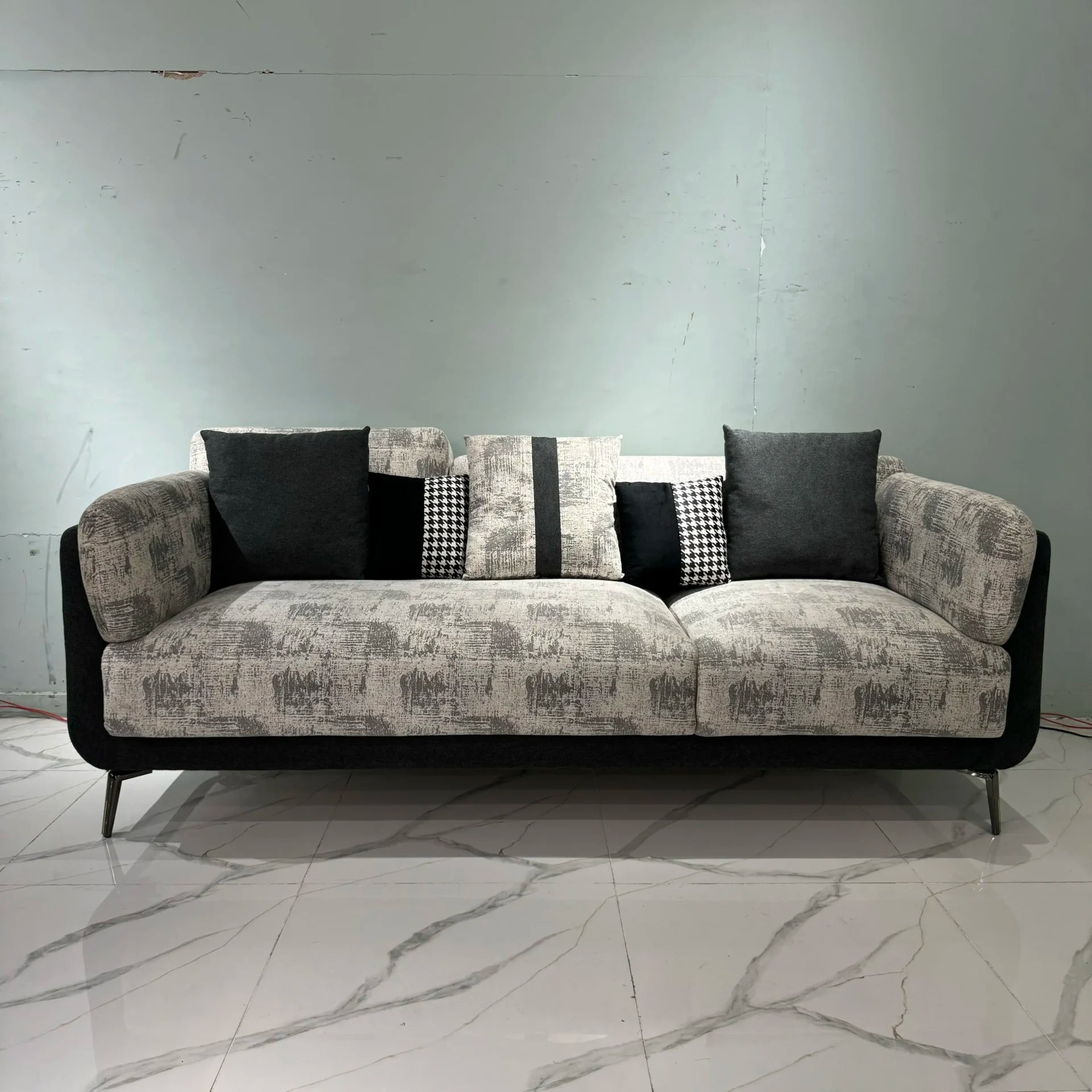 Premium Comfort and Design Luxurious Sofa #Â S05